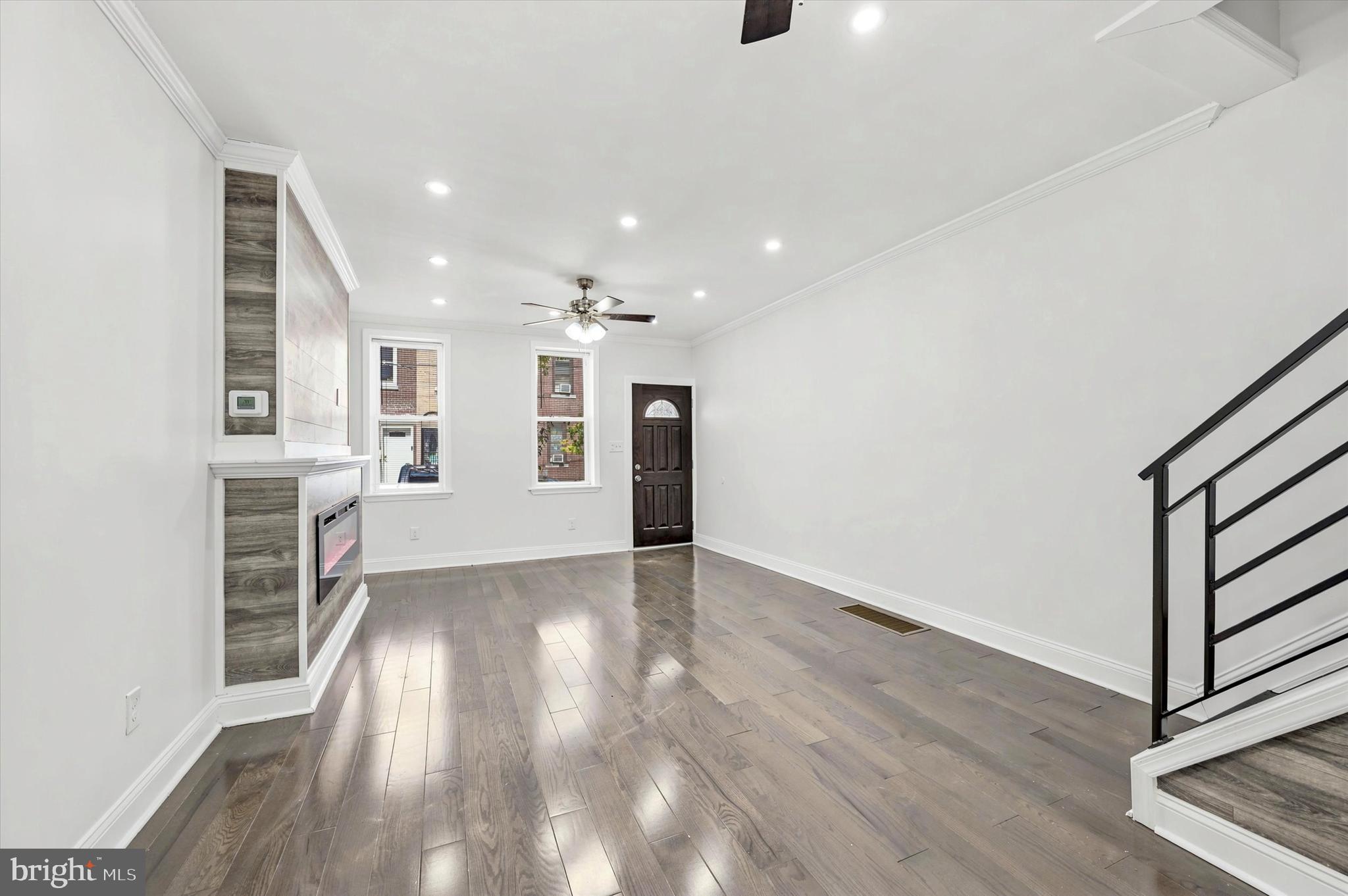 NORRIS SQUARE - Residential