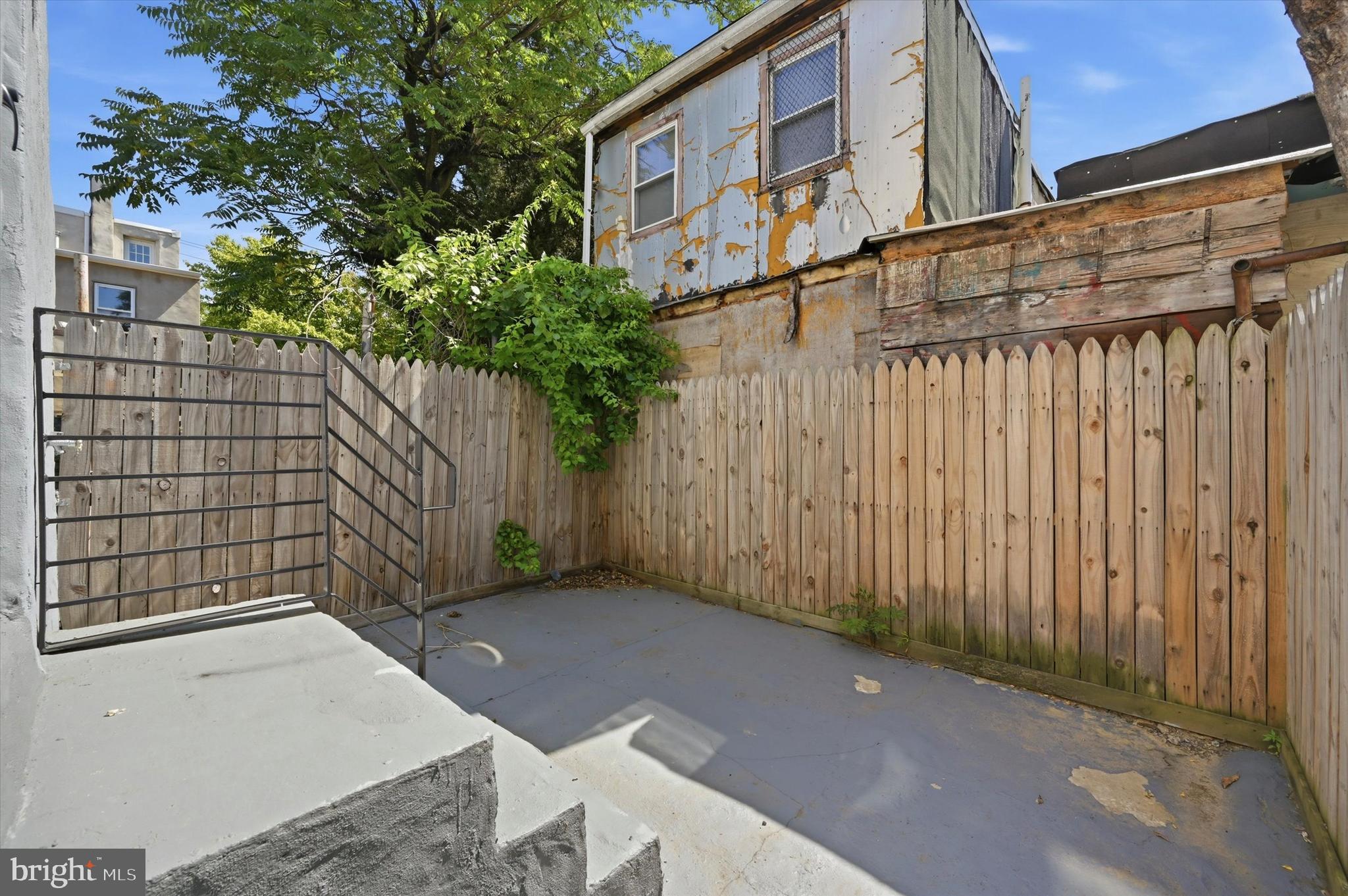 NORRIS SQUARE - Residential