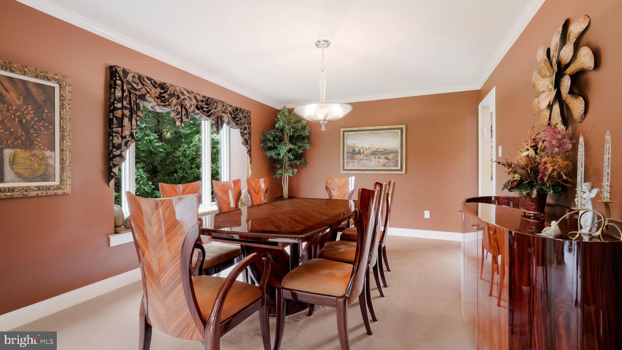 FOX HUNT ESTS - Residential