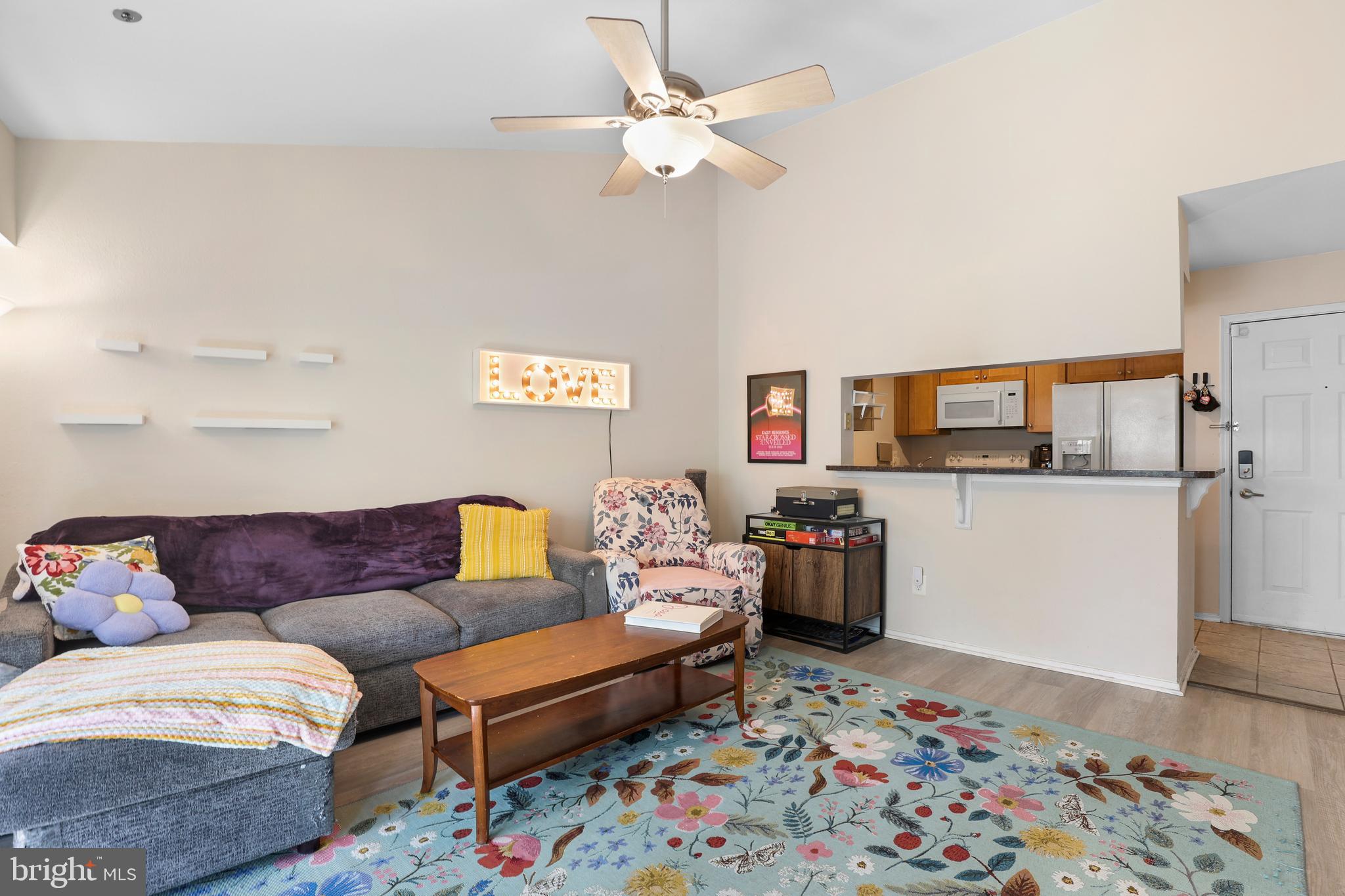 POINTE AT PARK CENTER - Residential Lease