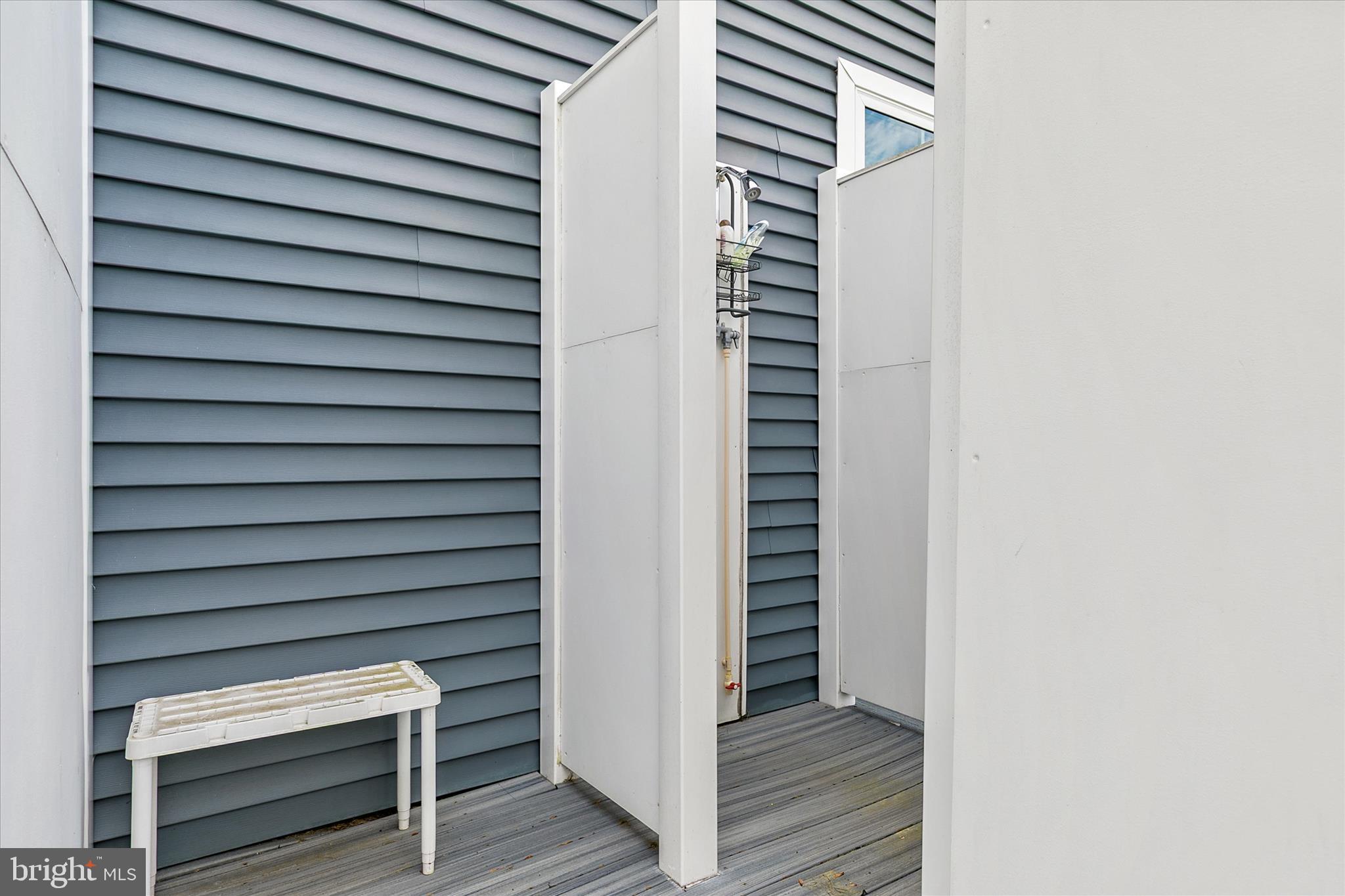 RESERVES - Residential