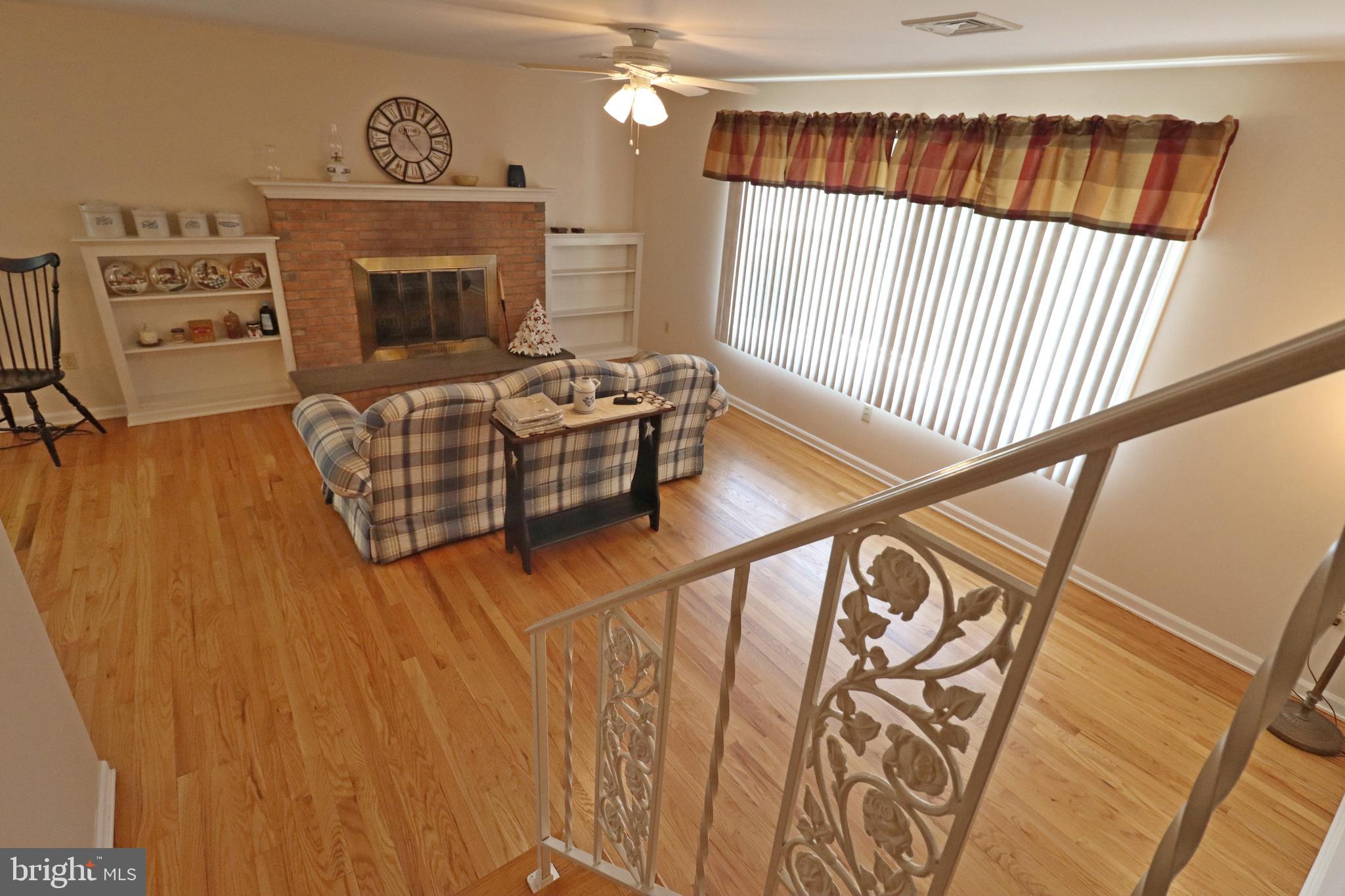 FOREST HILLS - Residential