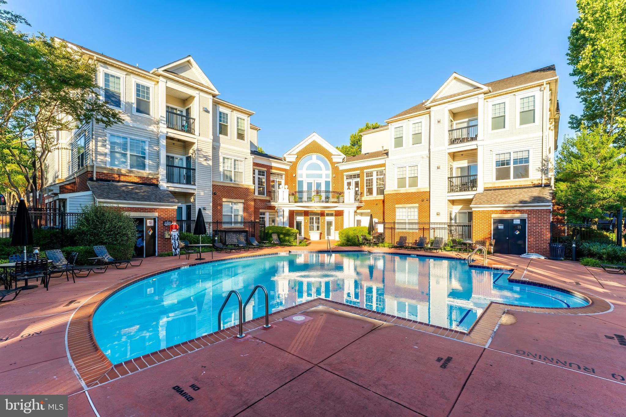 FAIRFAX RIDGE CONDOS - Residential
