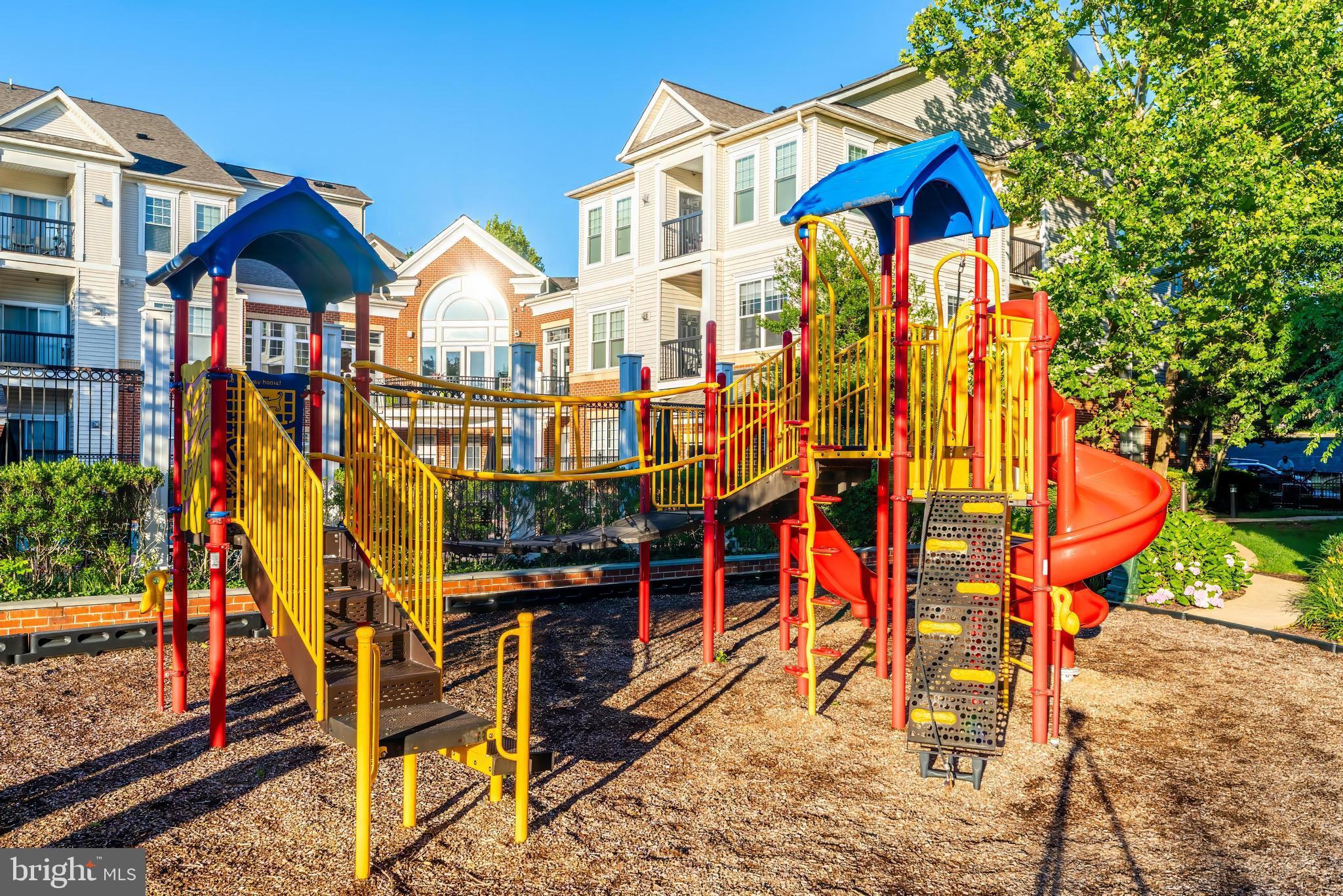 FAIRFAX RIDGE CONDOS - Residential