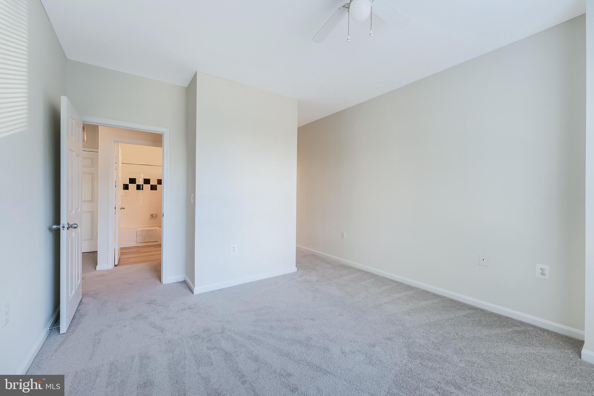 FAIRFAX RIDGE CONDOS - Residential
