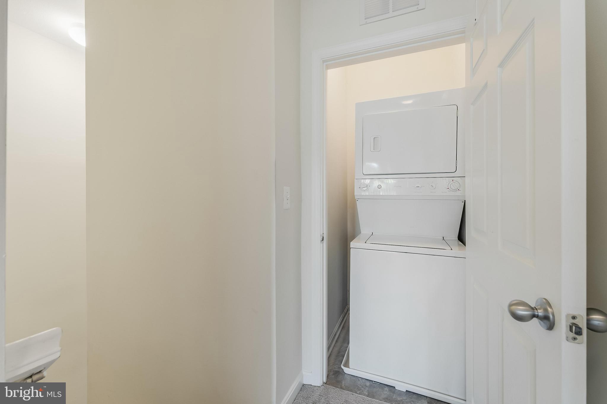 FAIRFAX RIDGE CONDOS - Residential