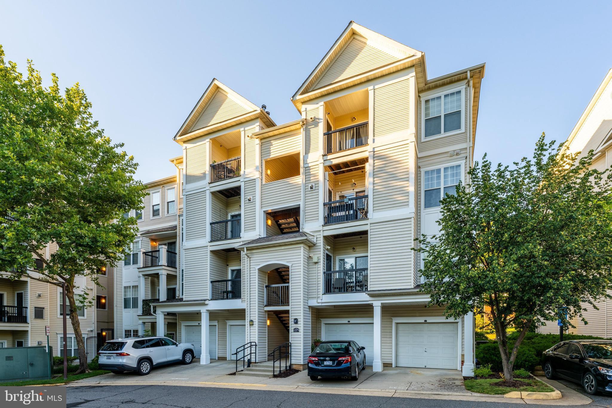 FAIRFAX RIDGE CONDOS - Residential