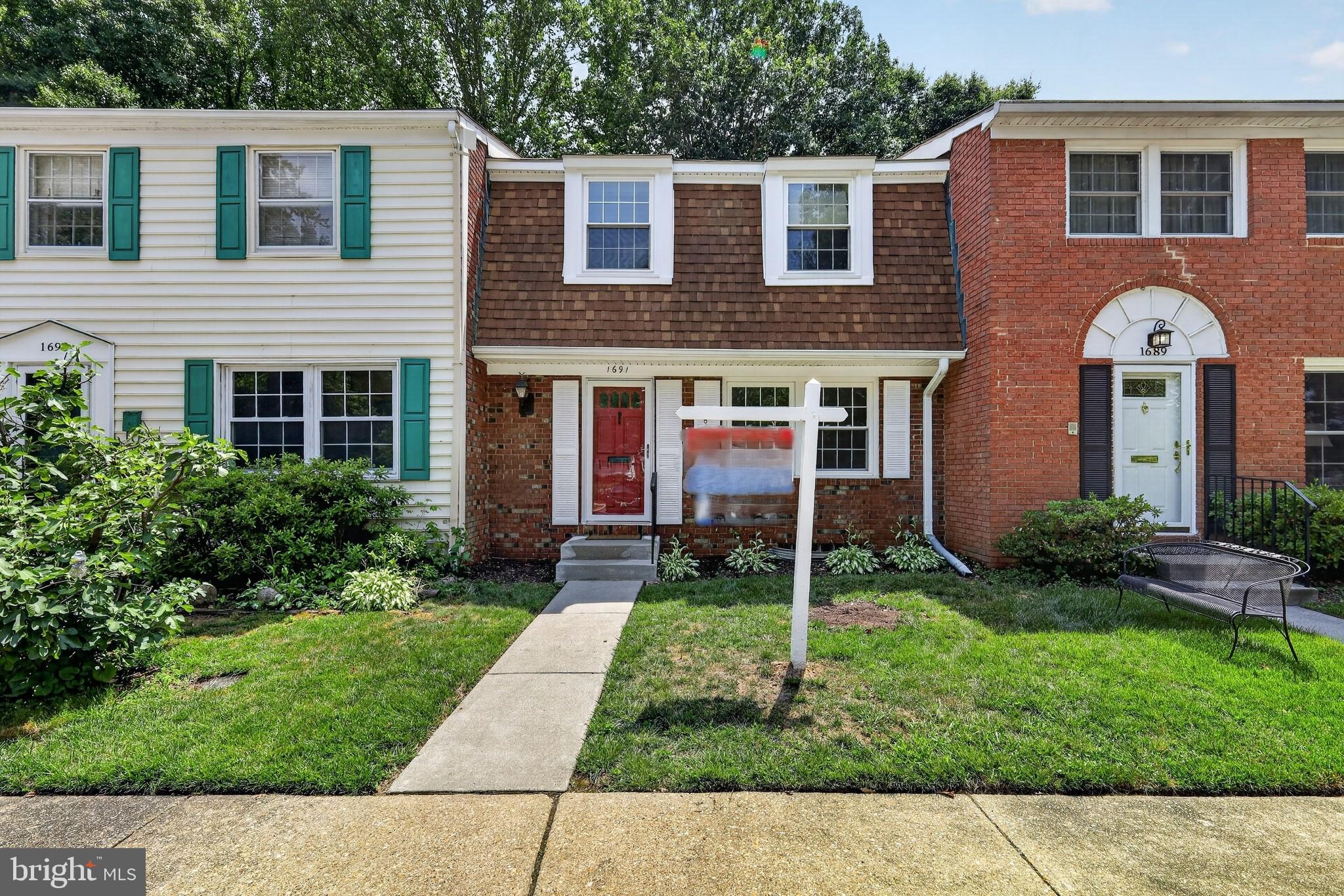 CROFTON TOWNE - Residential