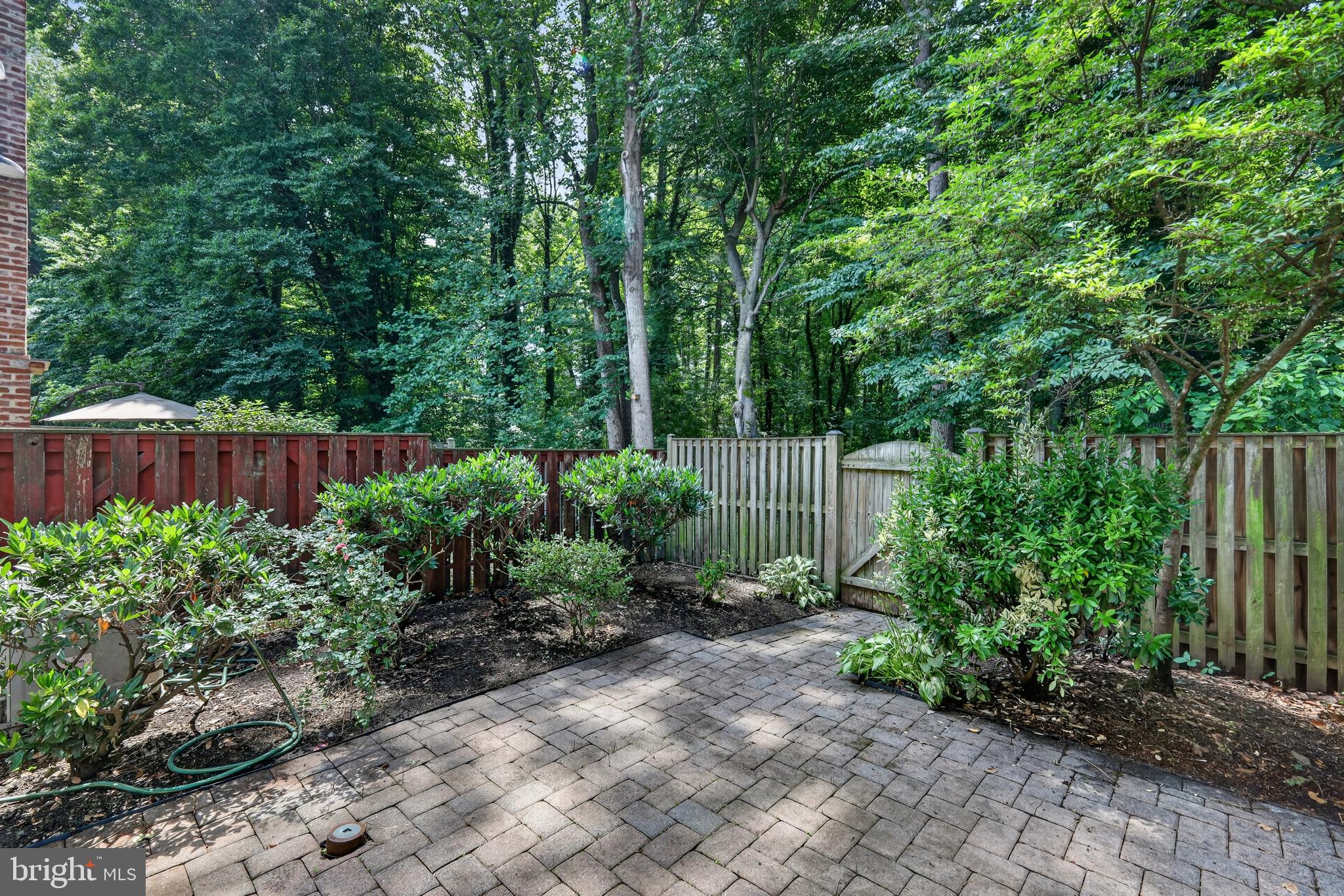 CROFTON TOWNE - Residential