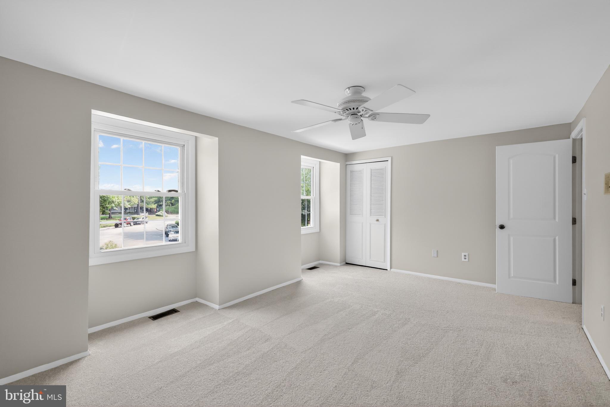 CROFTON TOWNE - Residential