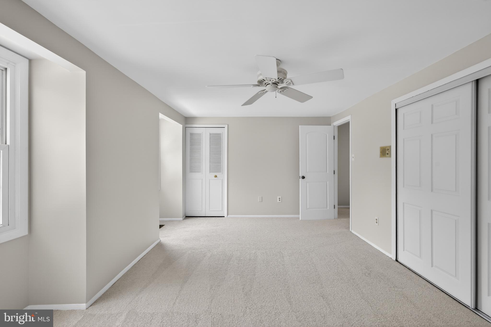CROFTON TOWNE - Residential
