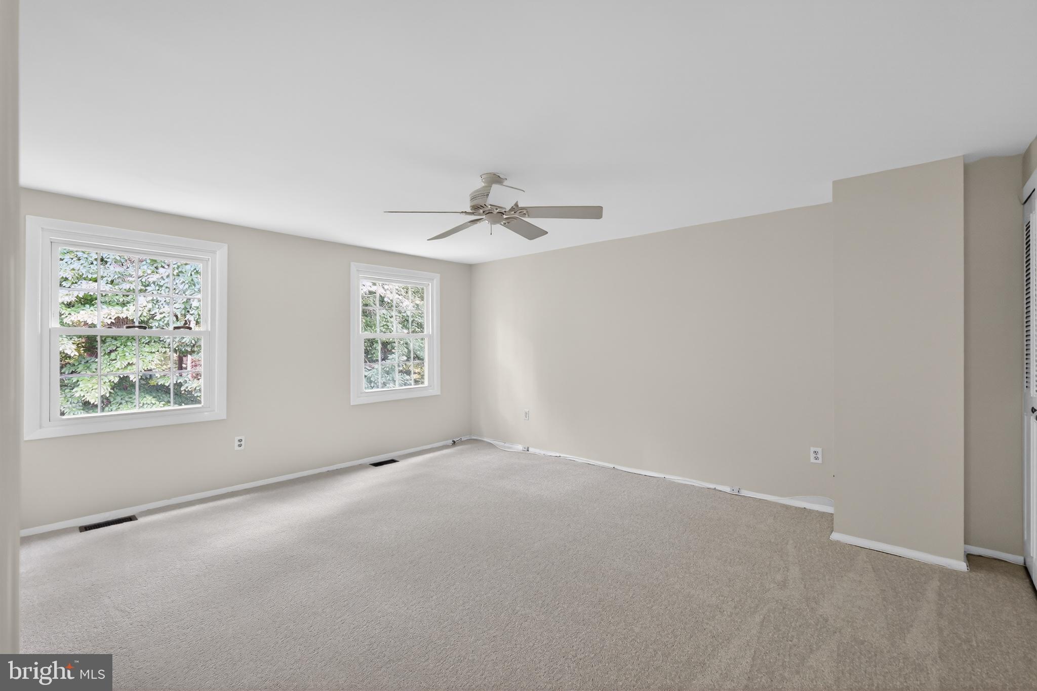 CROFTON TOWNE - Residential