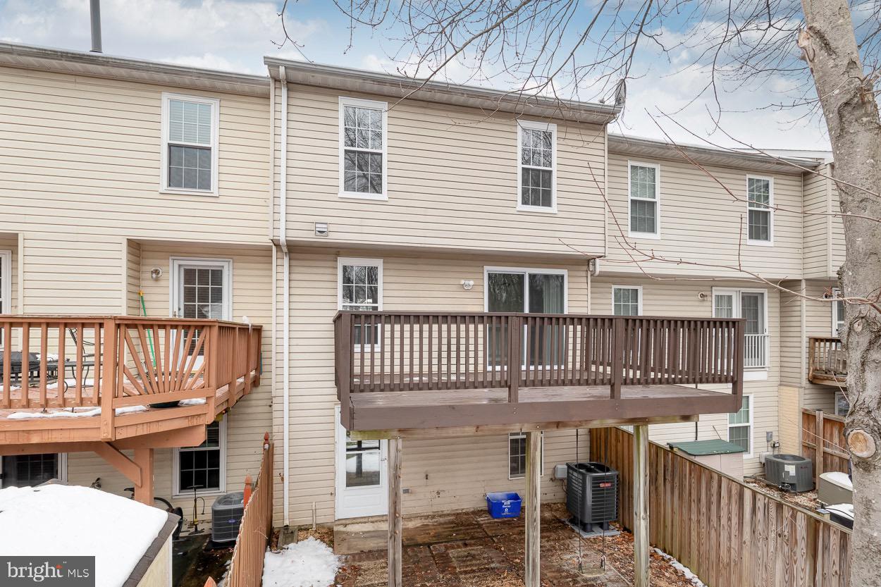 SHIPLEY MEADOWS - Residential