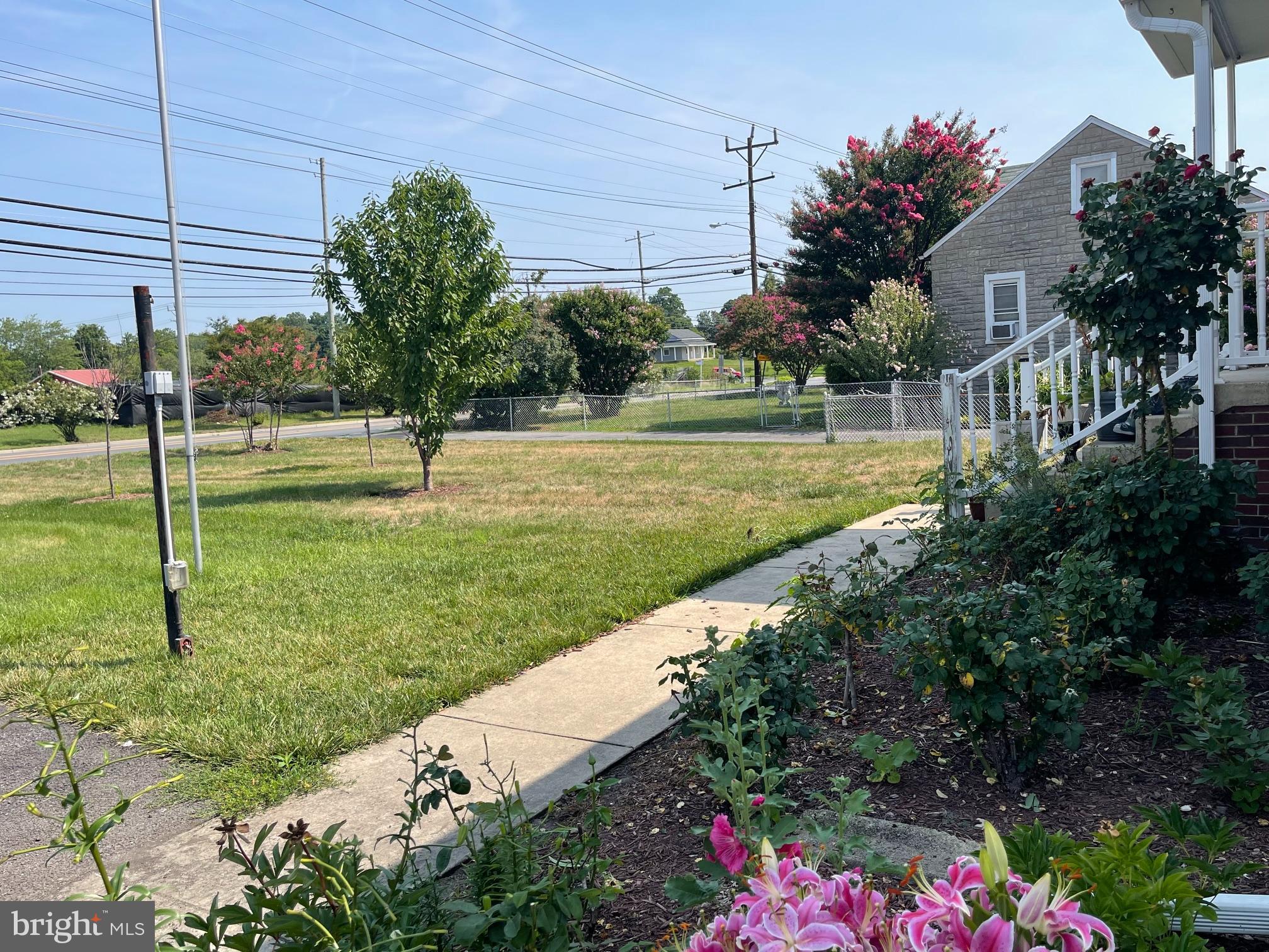 COOLRIDGE ACRES - Residential