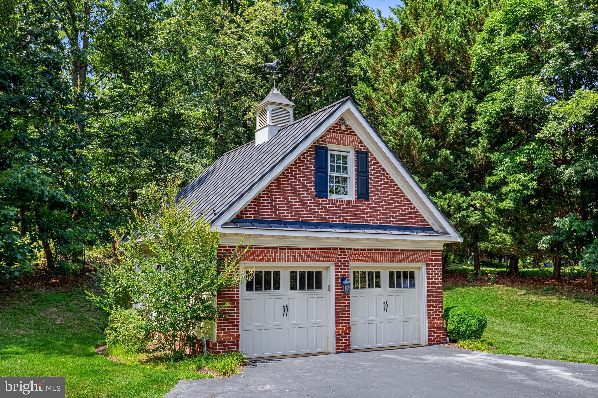 WOODLEA HILLS - Residential
