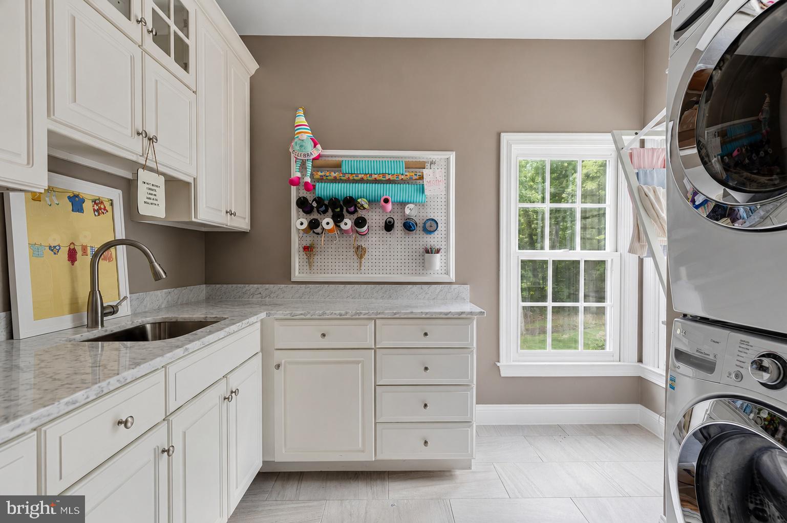 WOODLEA HILLS - Residential