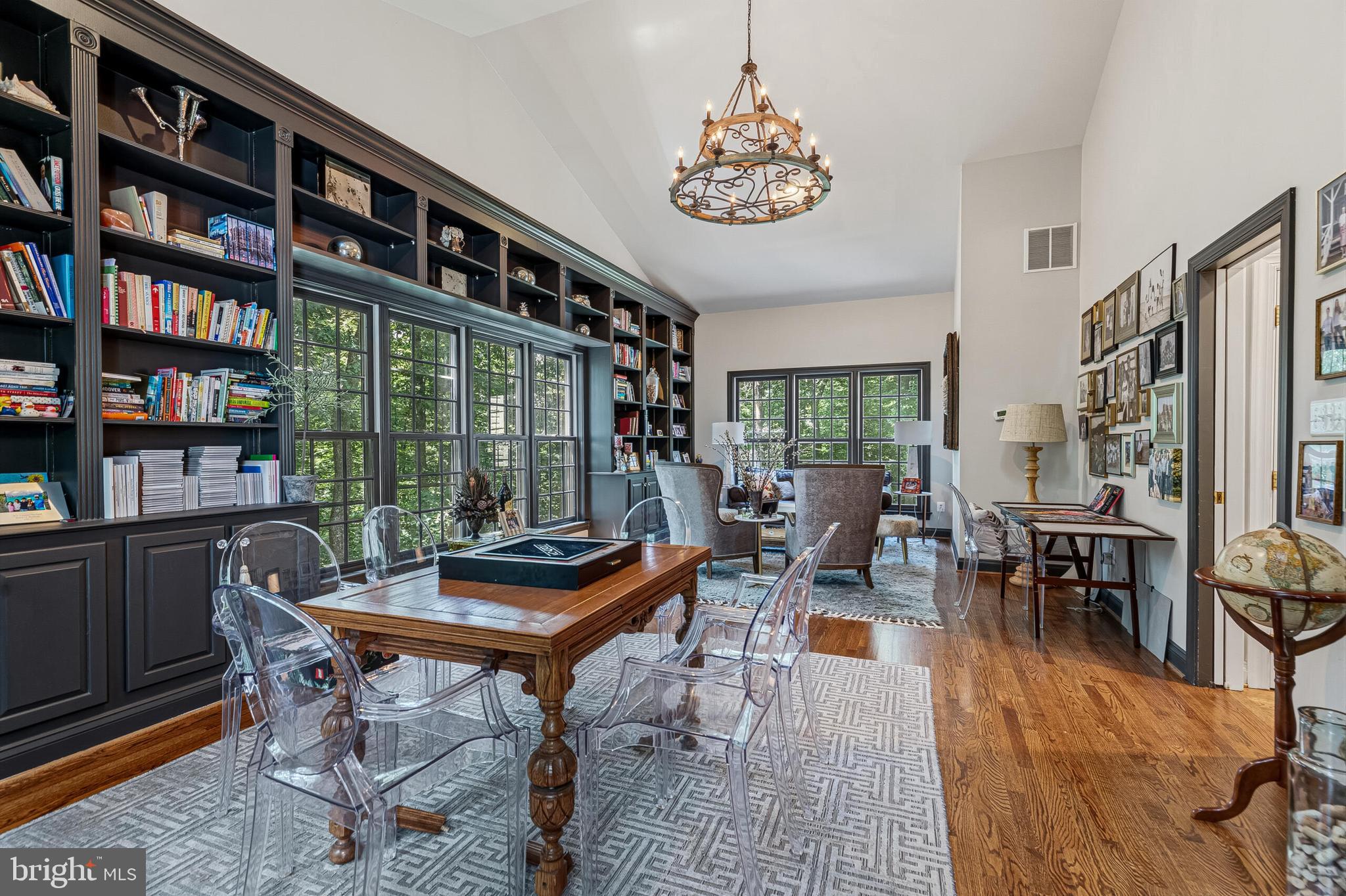 WOODLEA HILLS - Residential