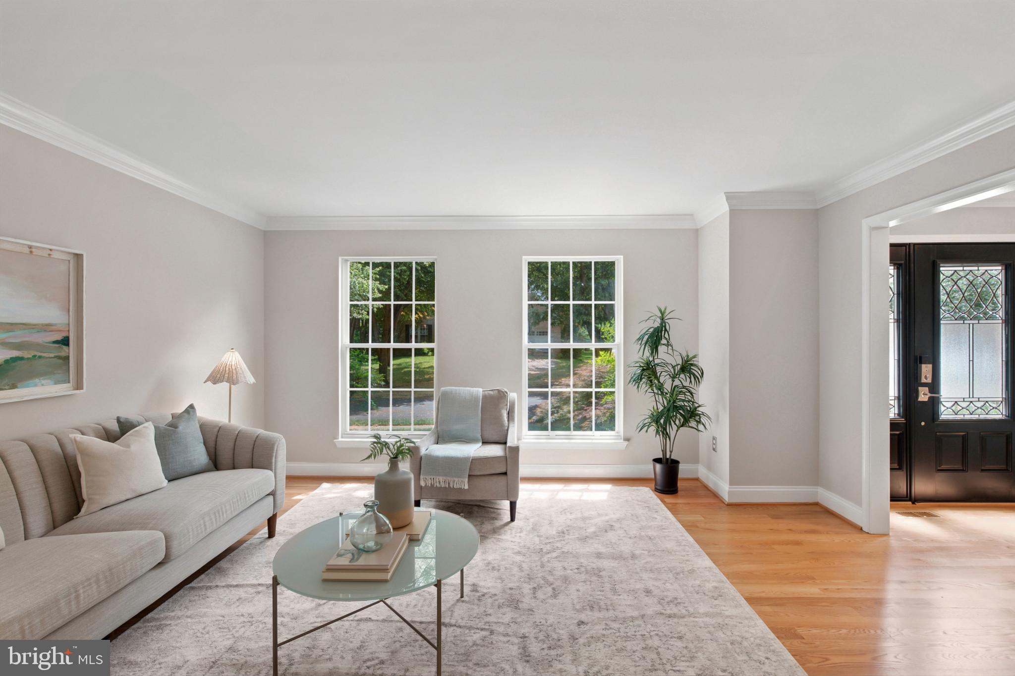 CROFTON WOODS - Residential