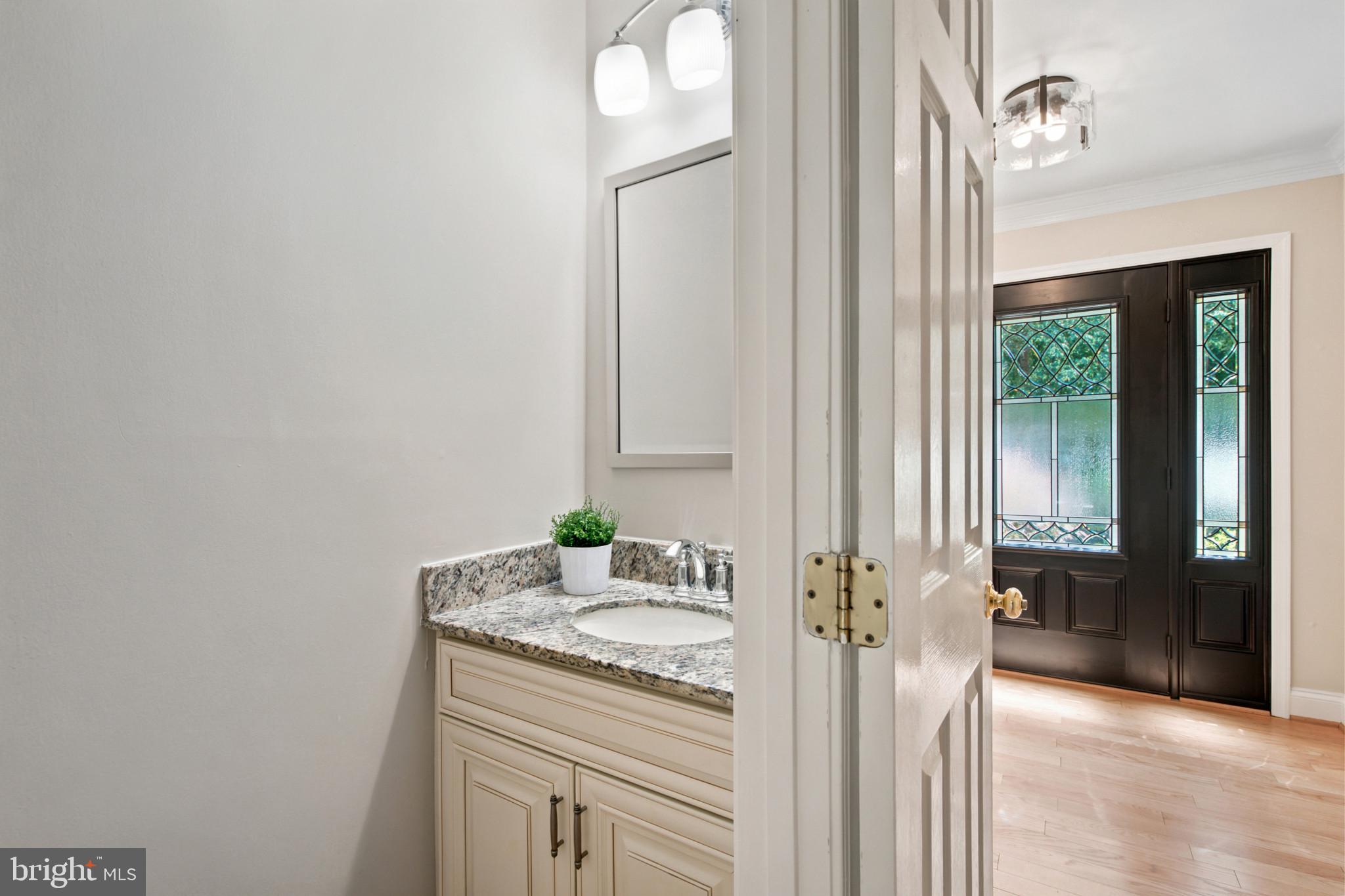 CROFTON WOODS - Residential