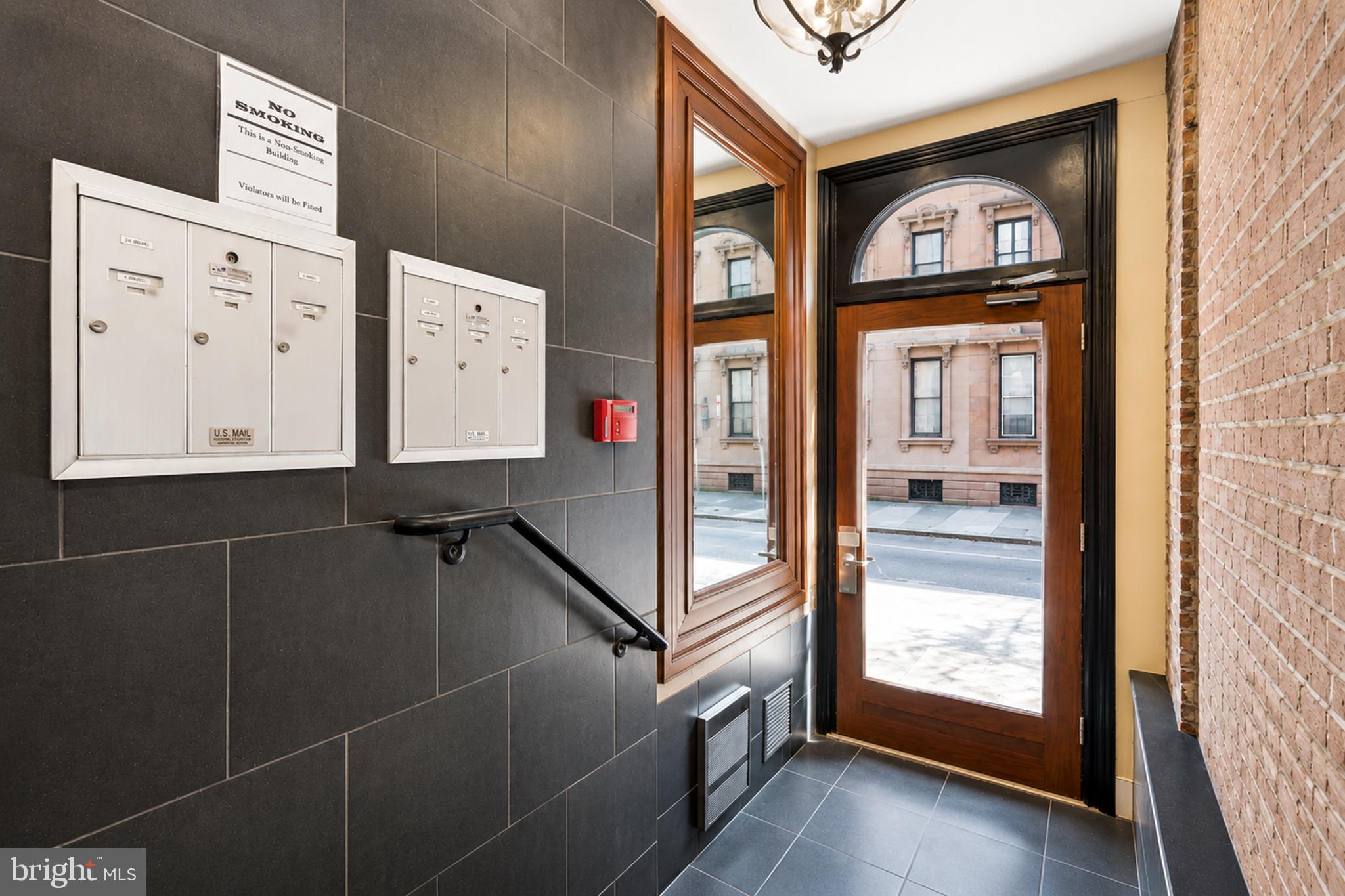 RITTENHOUSE SQUARE - Residential