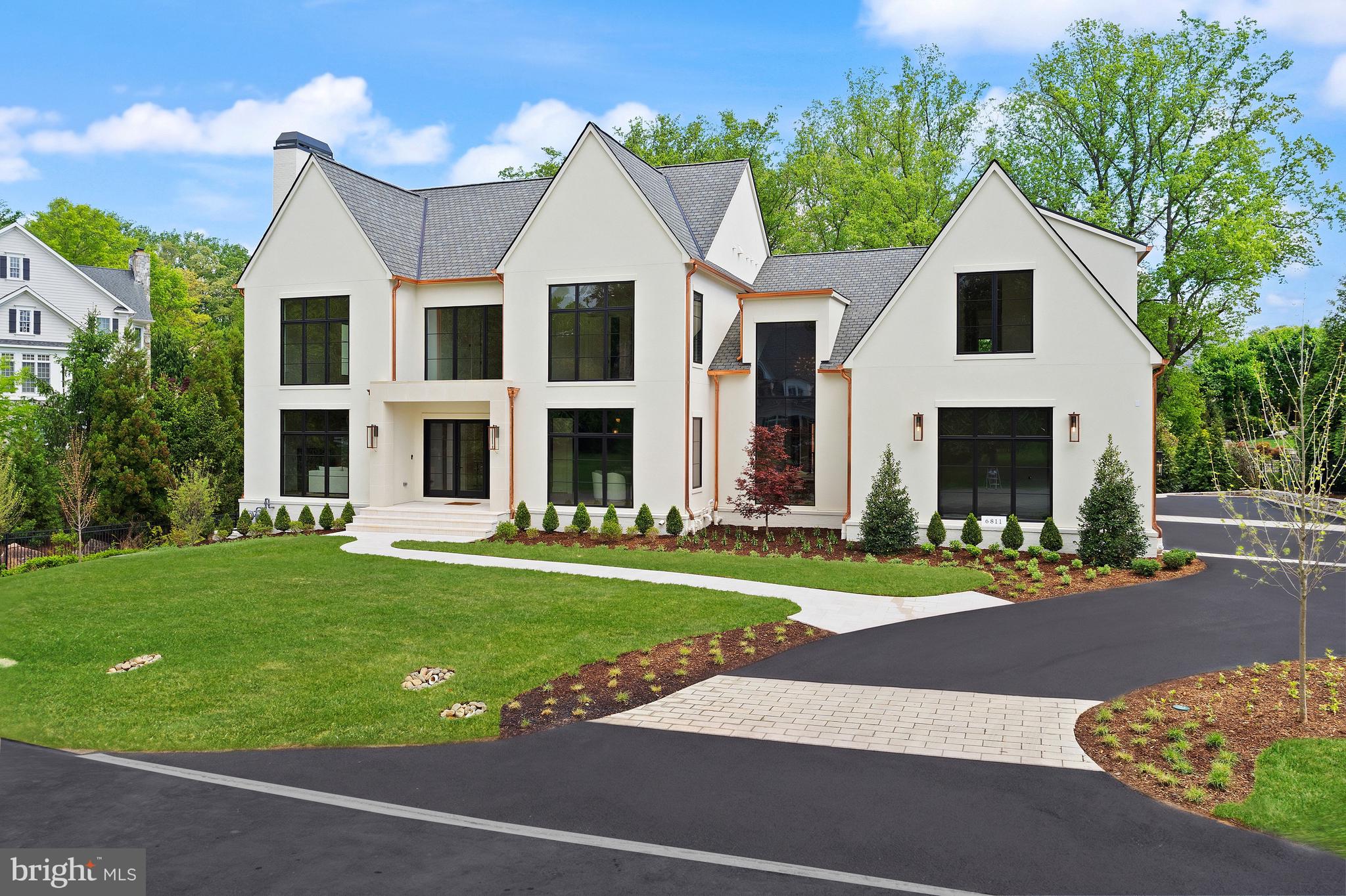 LANGLEY FOREST - Residential