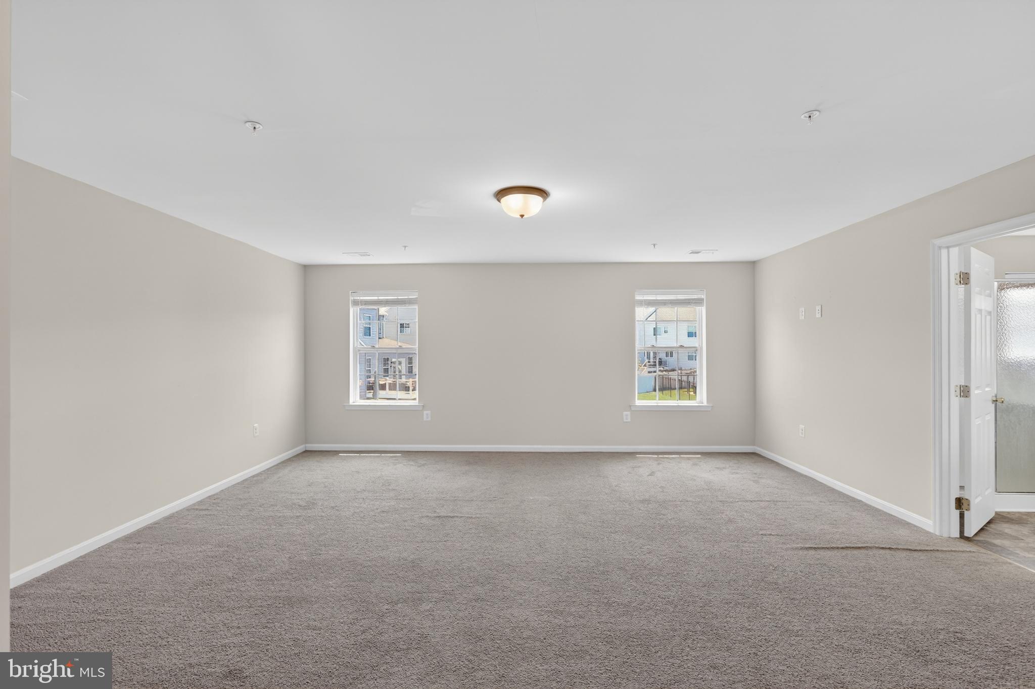 SURRATTS CROSSING - Residential