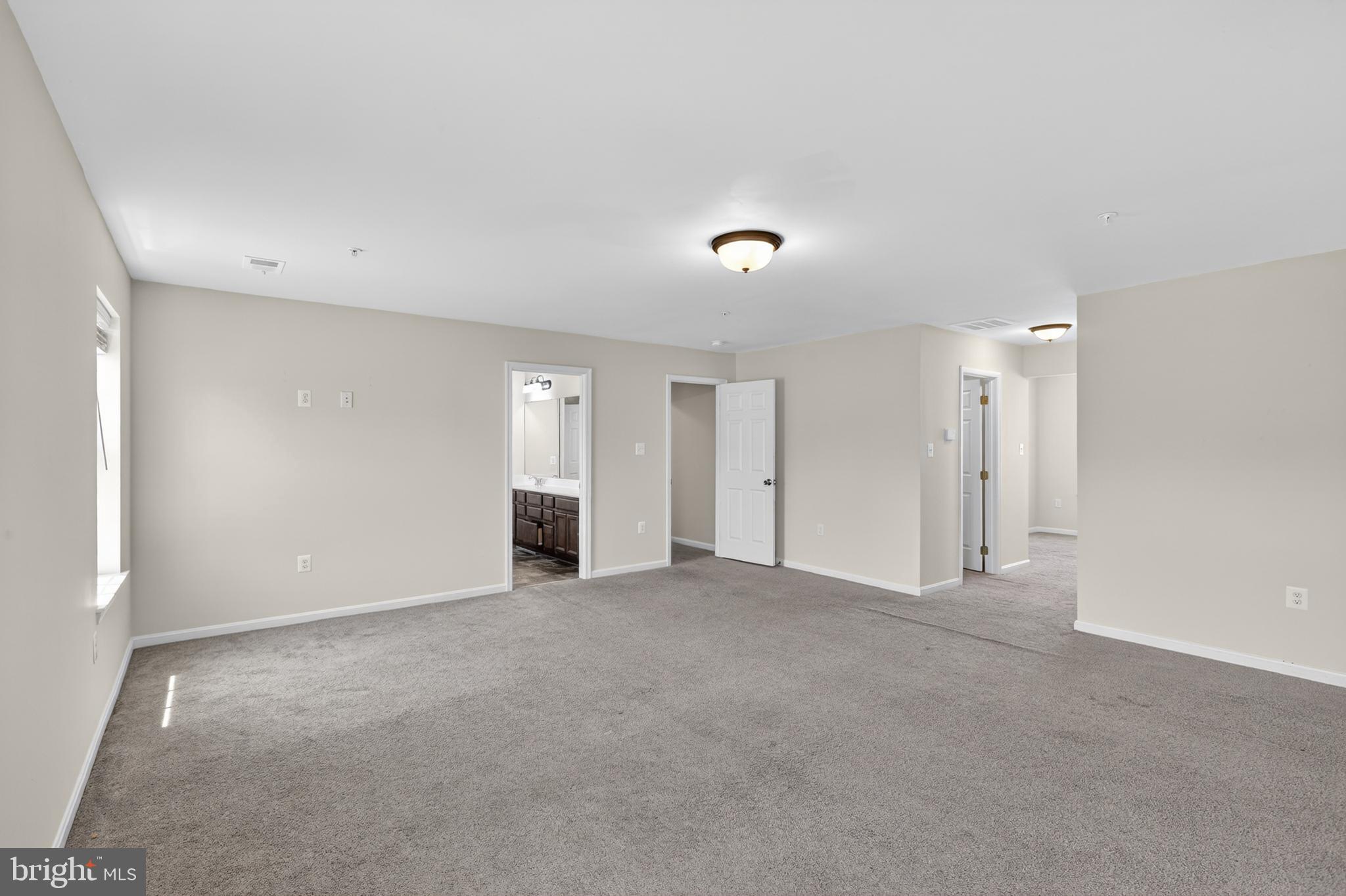 SURRATTS CROSSING - Residential