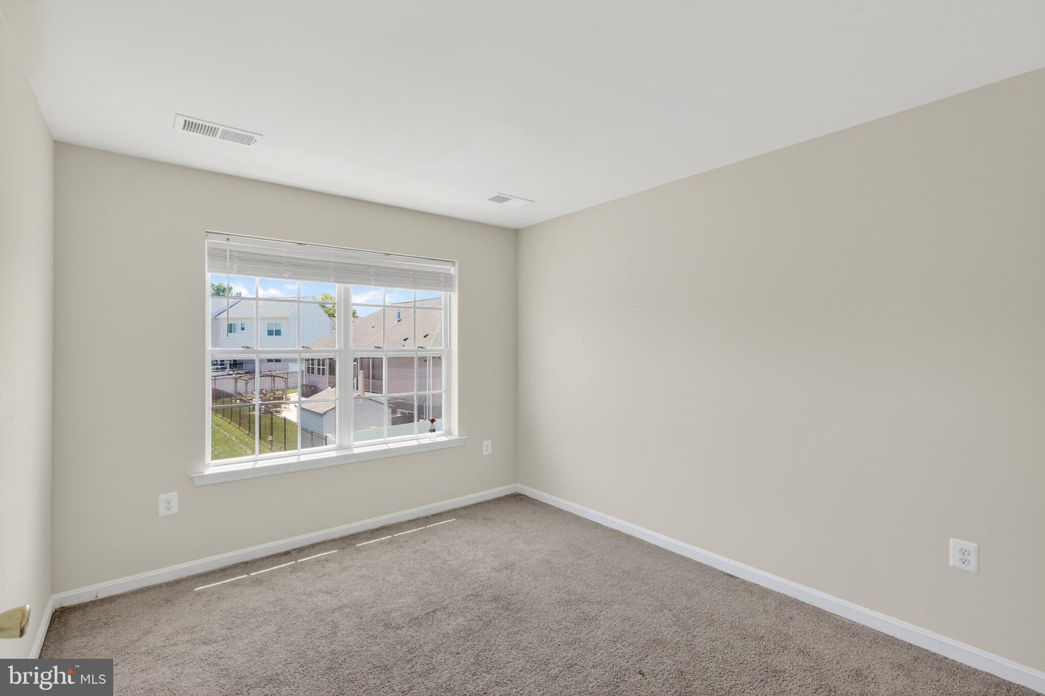 SURRATTS CROSSING - Residential