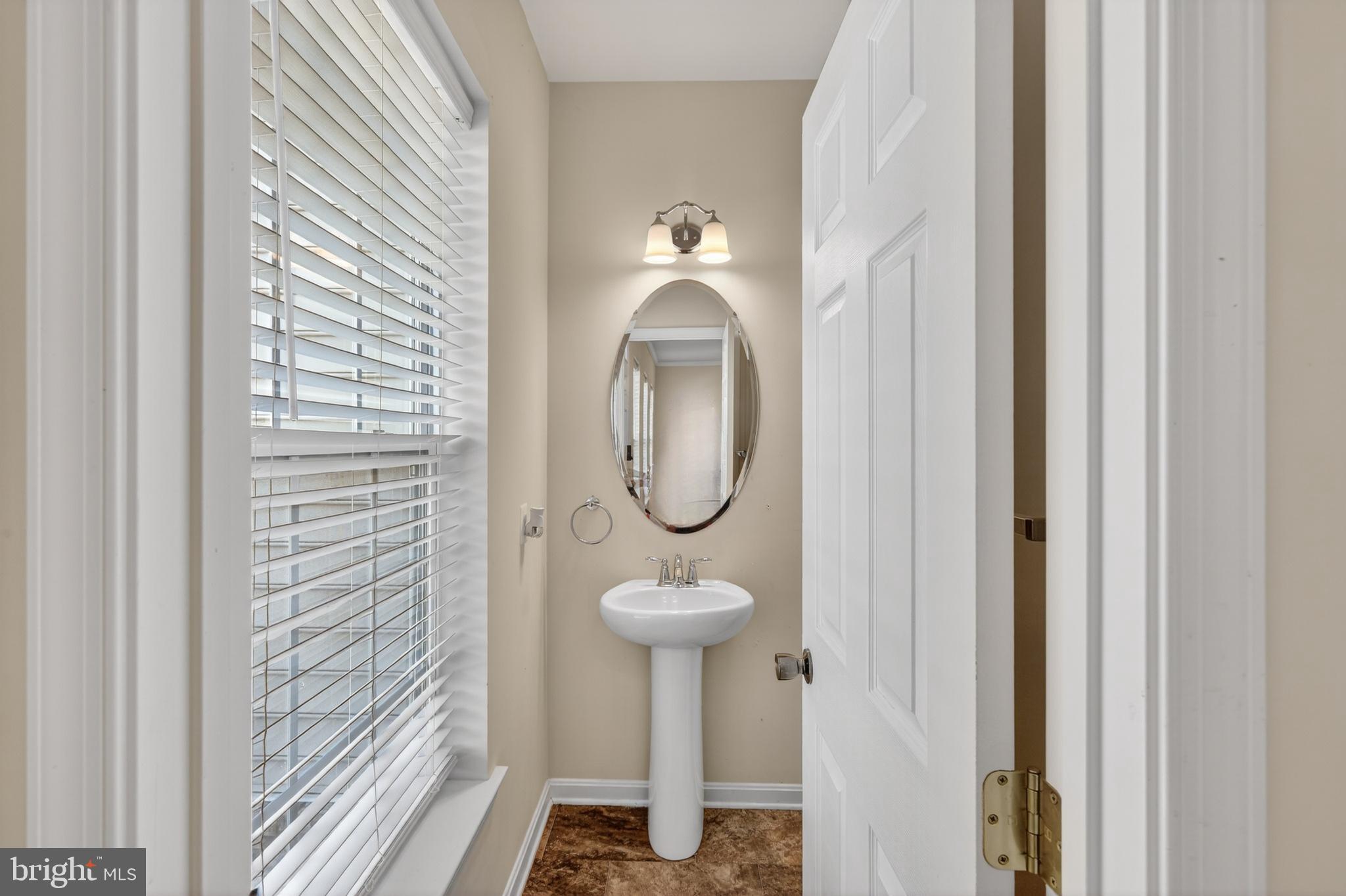 SURRATTS CROSSING - Residential
