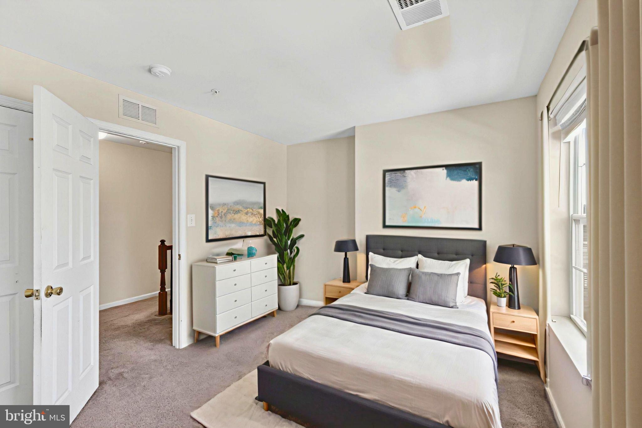 SURRATTS CROSSING - Residential