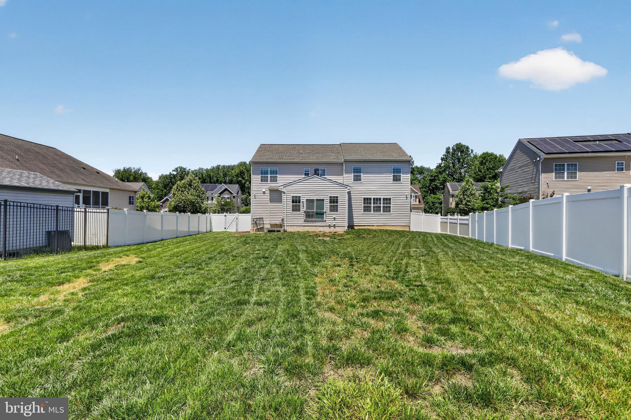 SURRATTS CROSSING - Residential