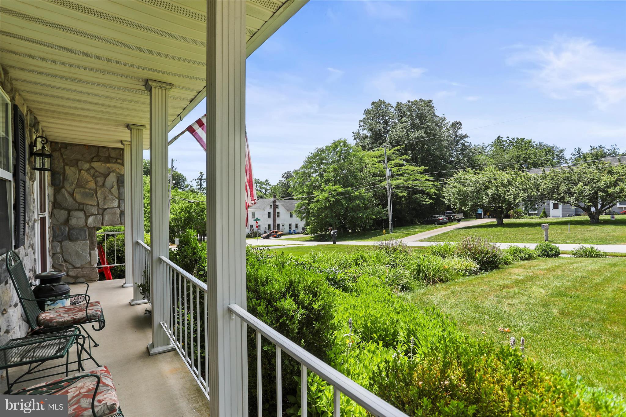 ICE HOUSE ESTATES - Residential