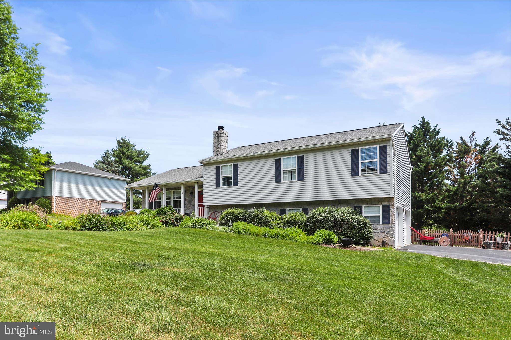 ICE HOUSE ESTATES - Residential