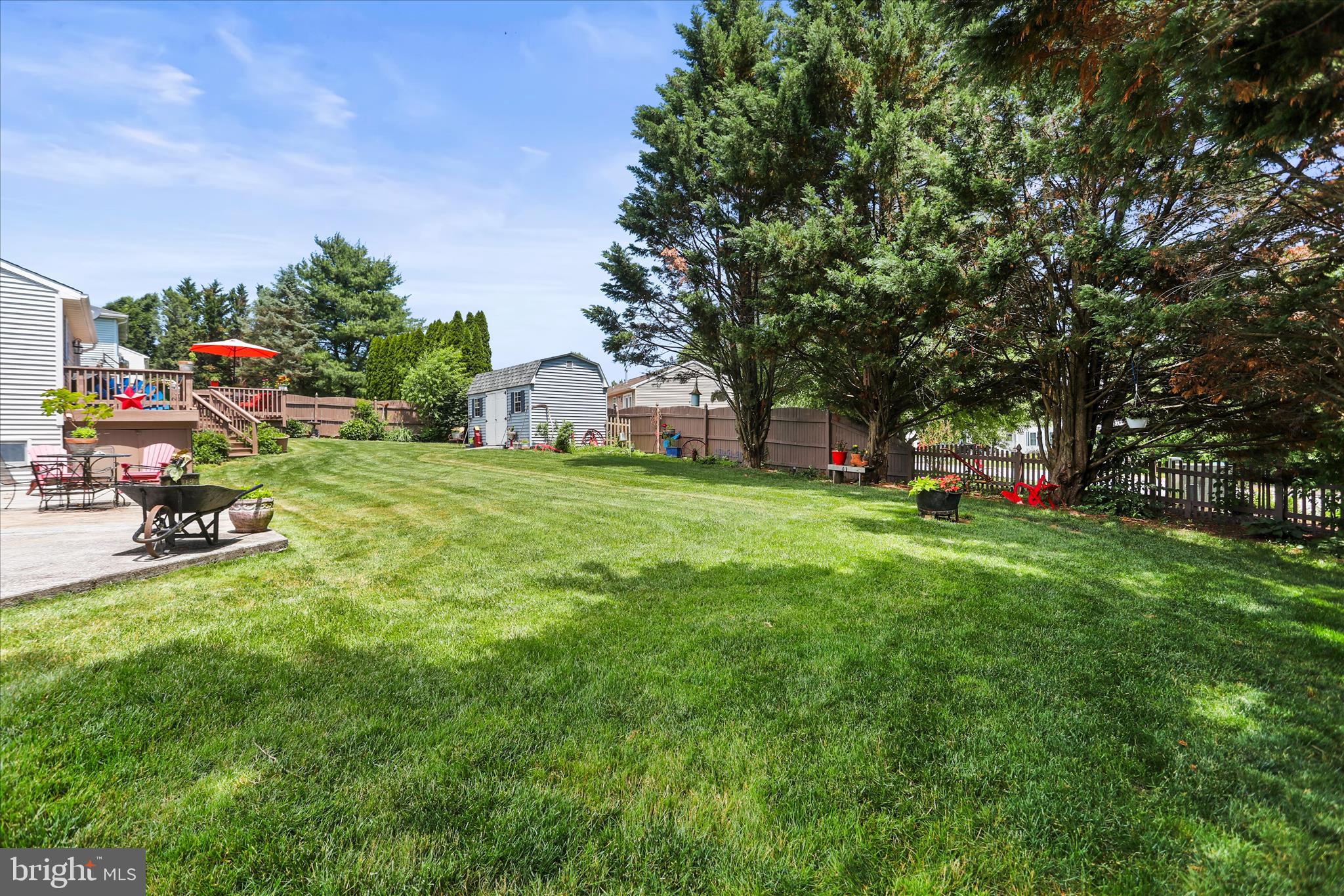ICE HOUSE ESTATES - Residential