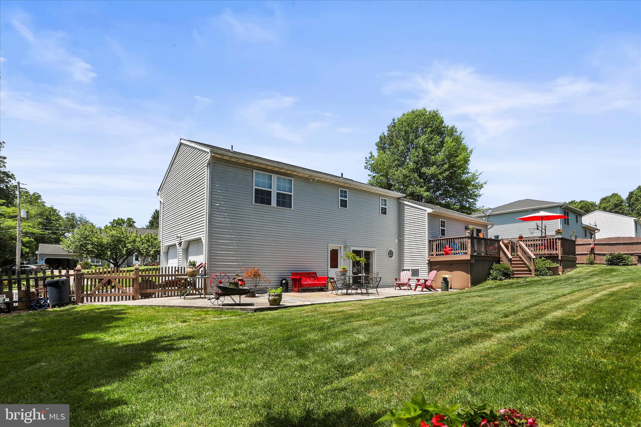 ICE HOUSE ESTATES - Residential
