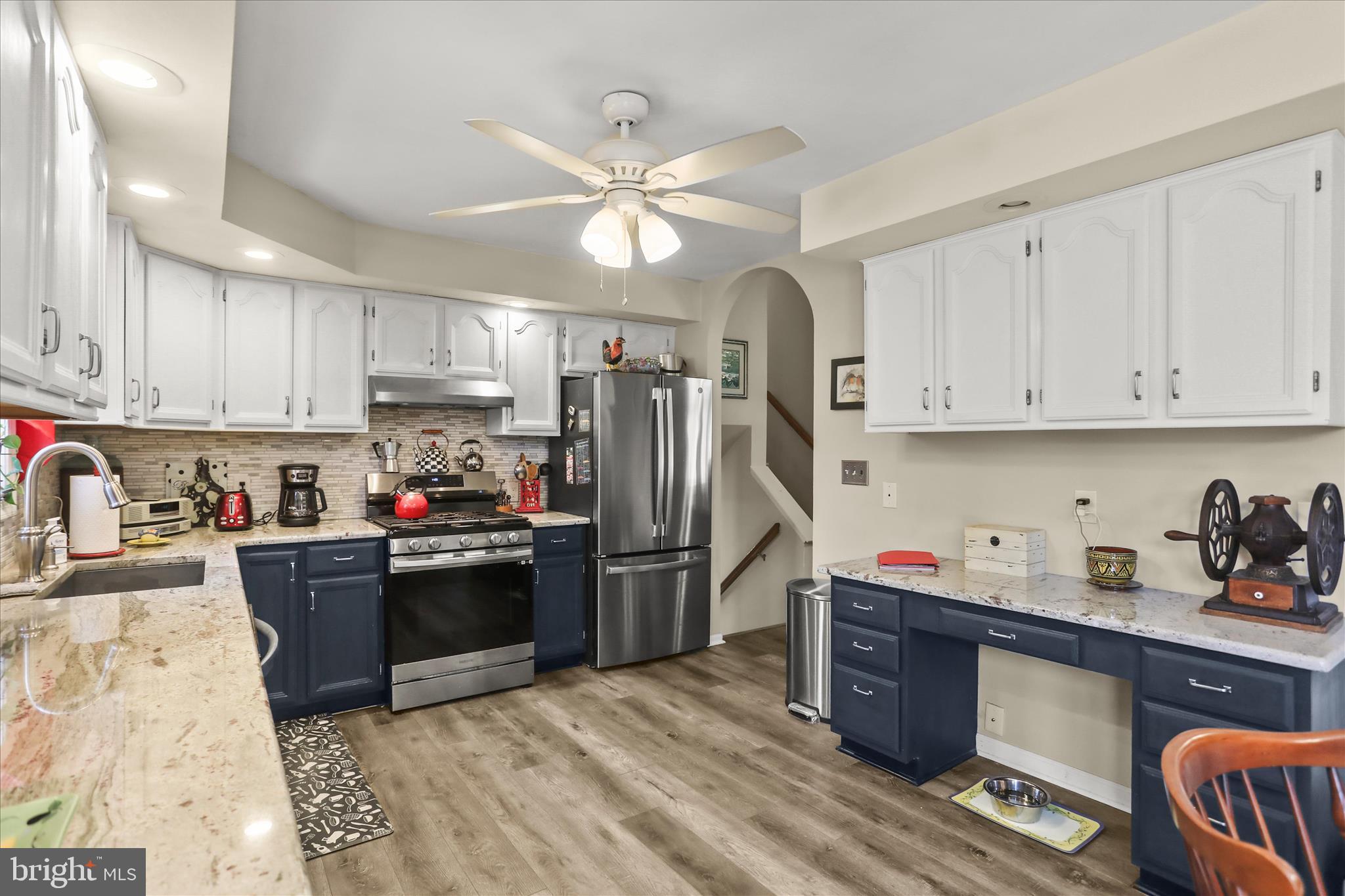 ICE HOUSE ESTATES - Residential