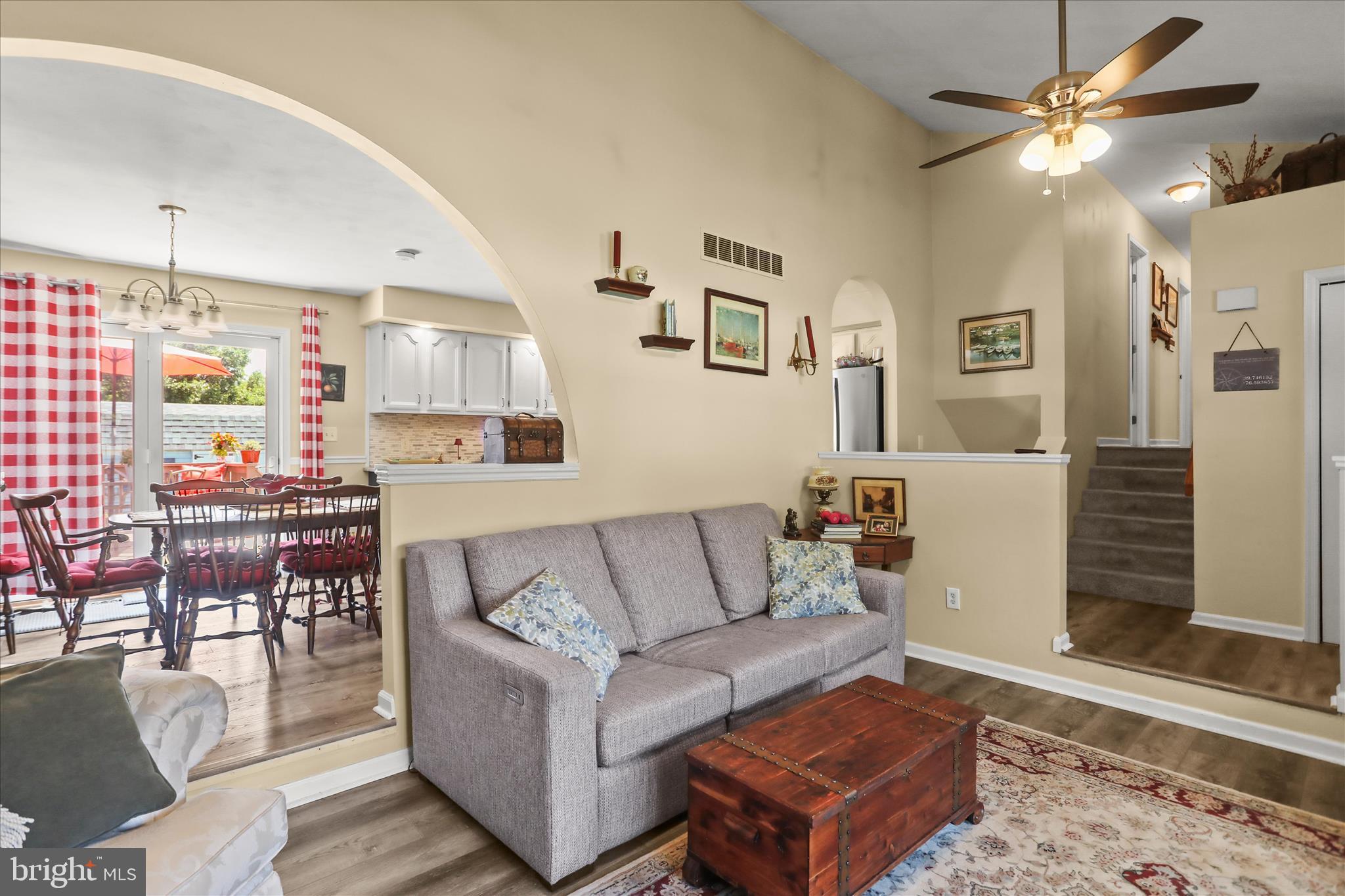 ICE HOUSE ESTATES - Residential