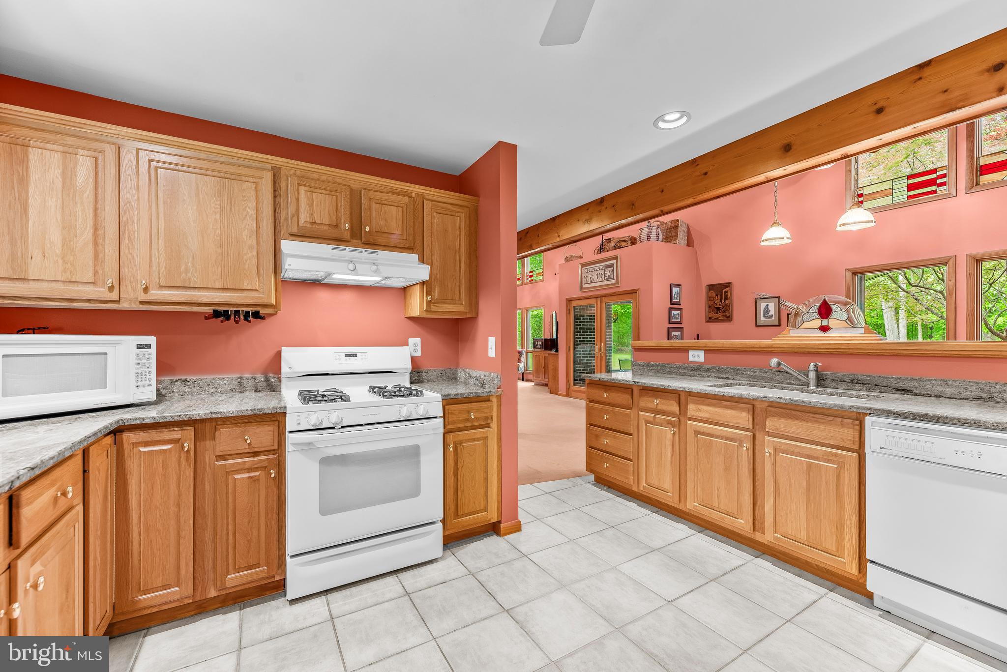 WALNUT WOODS - Residential