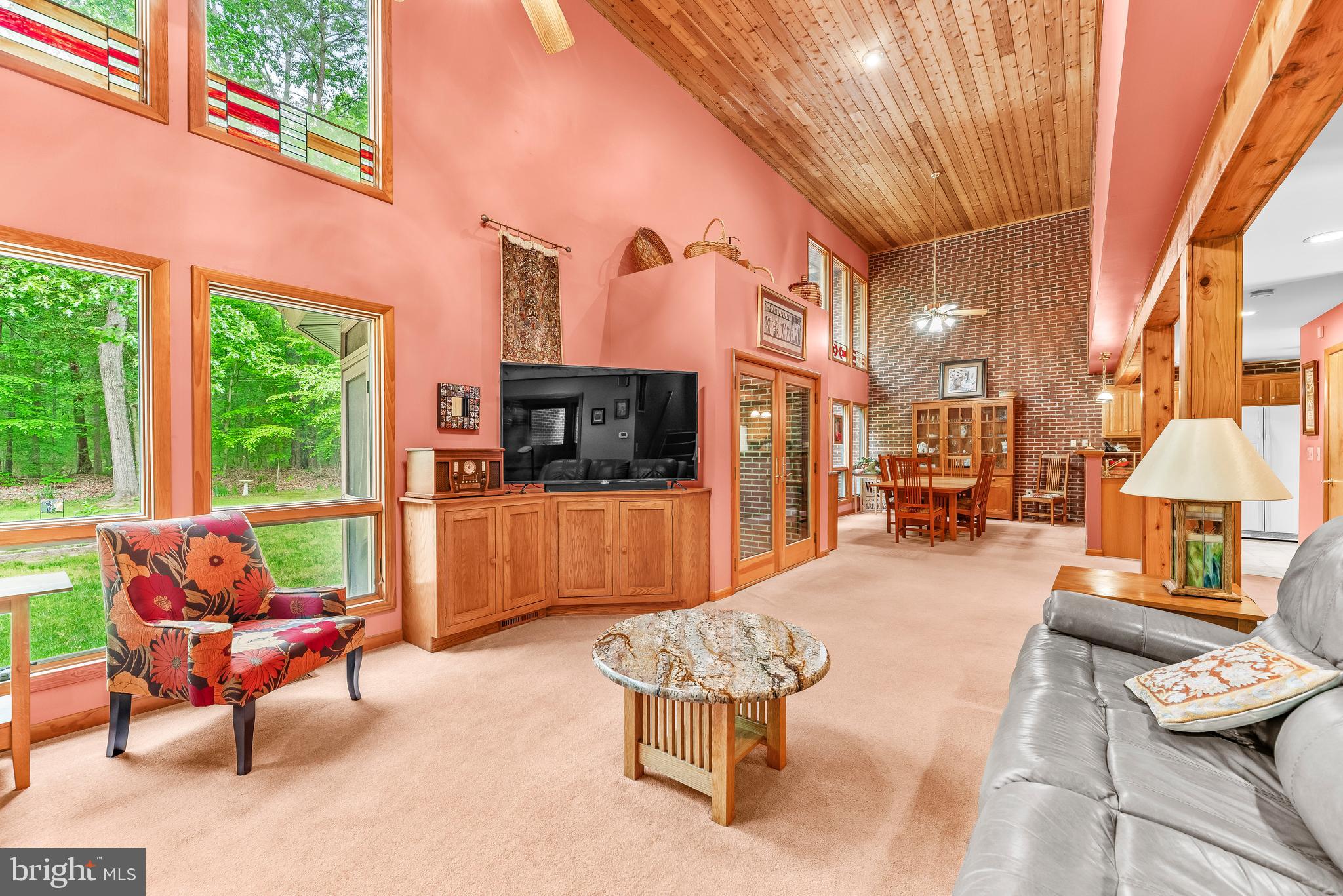 WALNUT WOODS - Residential