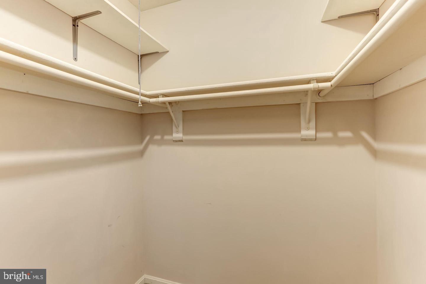 FRANKLIN FARM - Residential Lease