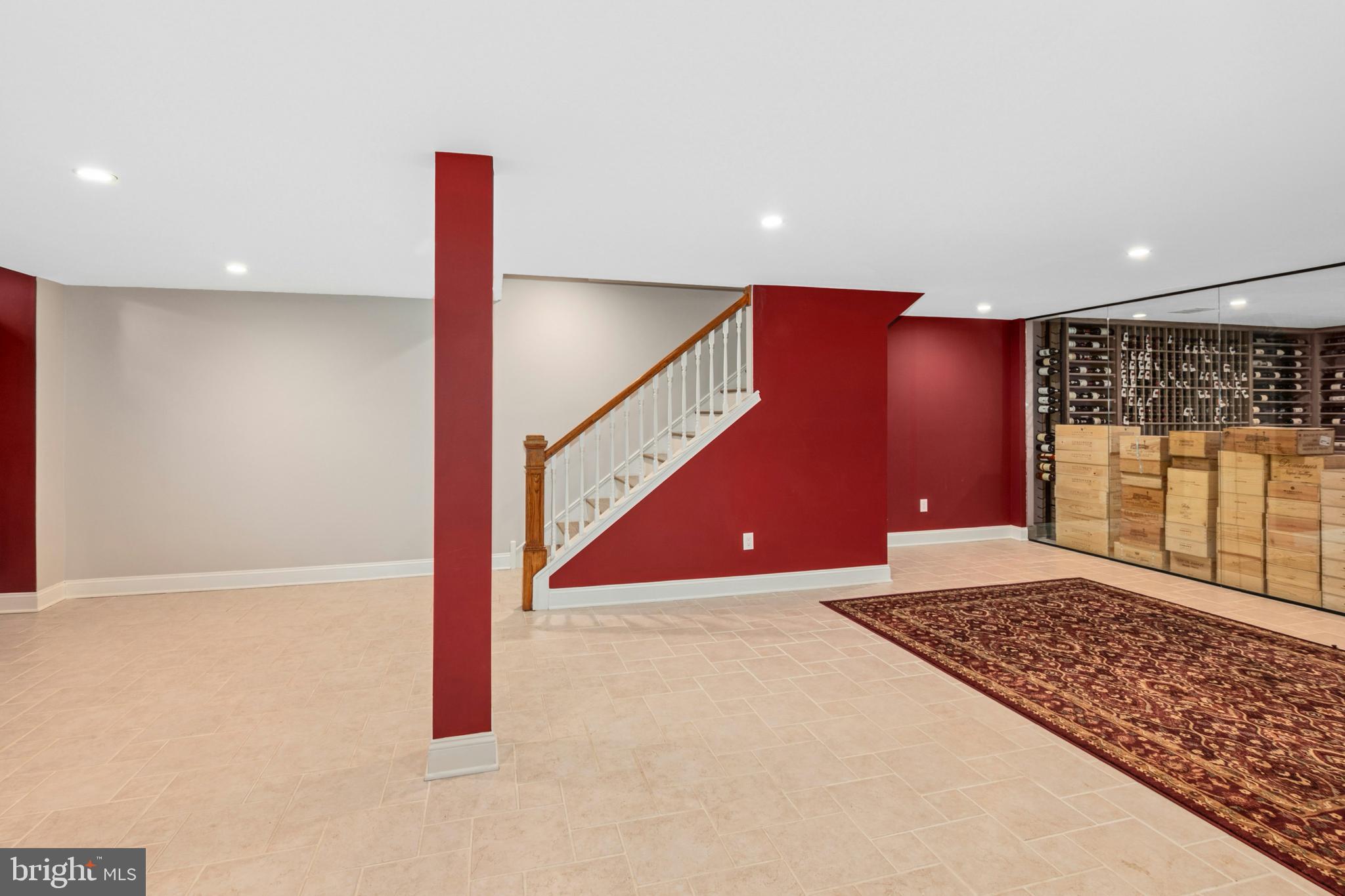 WESTBURY PARK - Residential