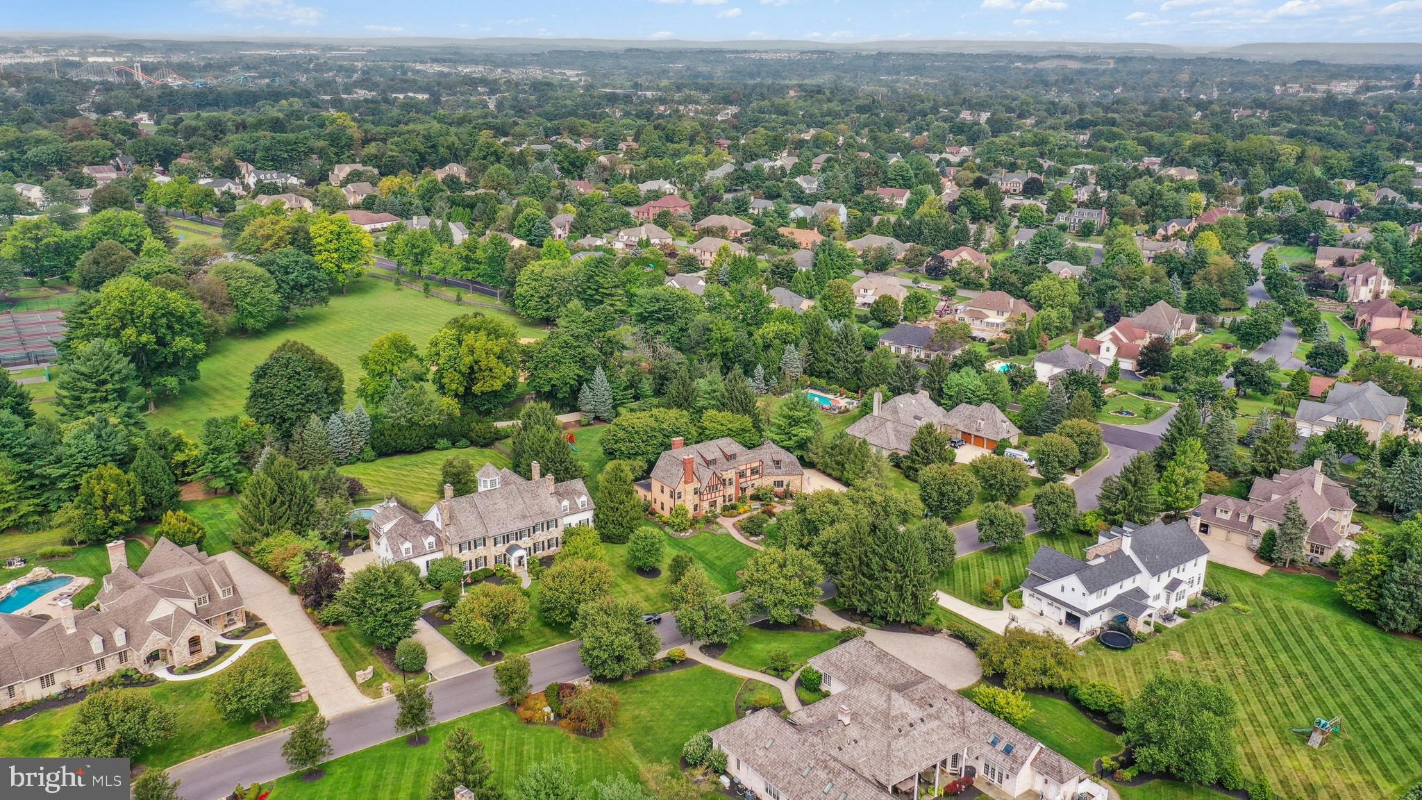 WESTBURY PARK - Residential