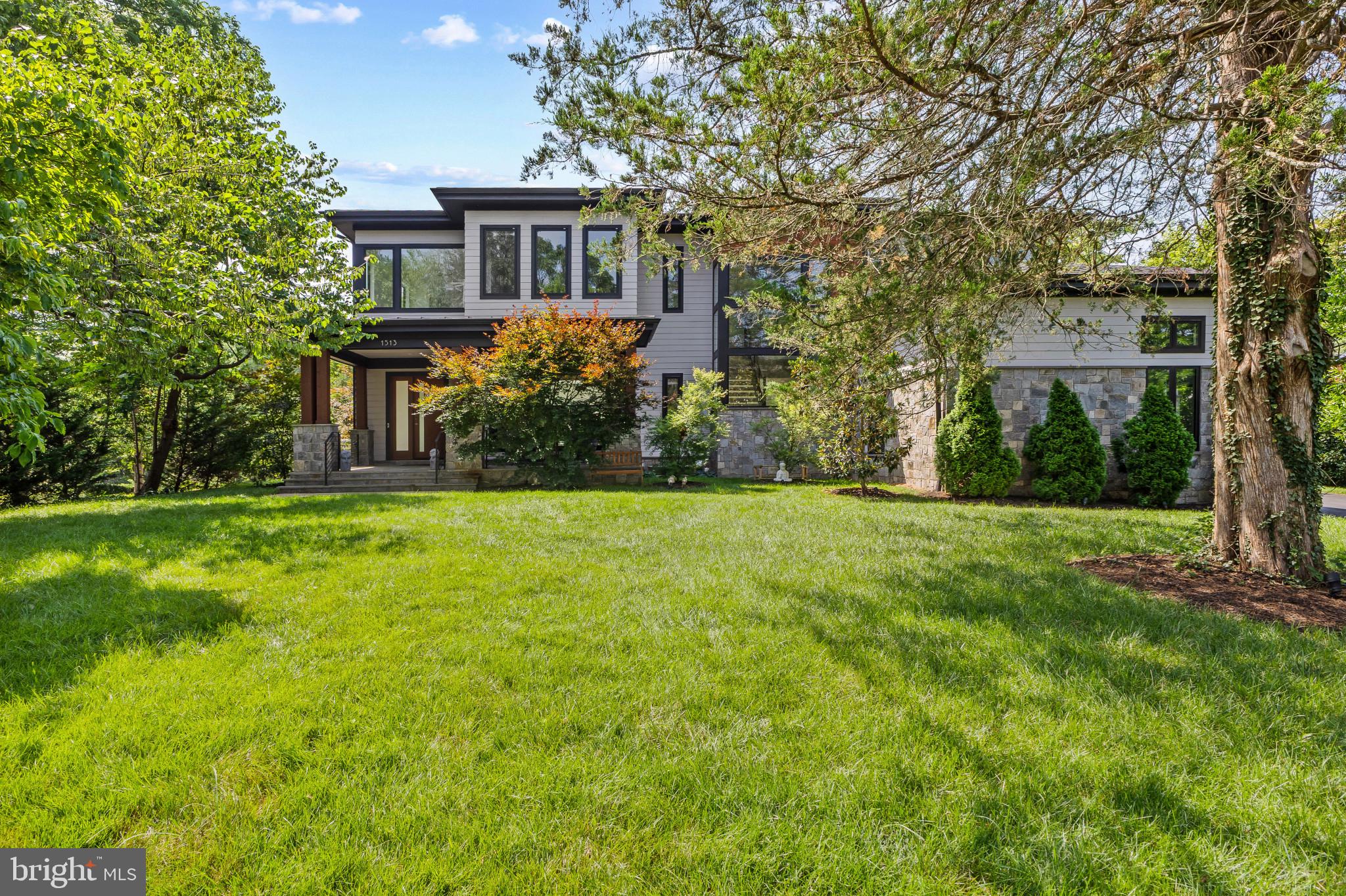 BROOKHAVEN - Residential