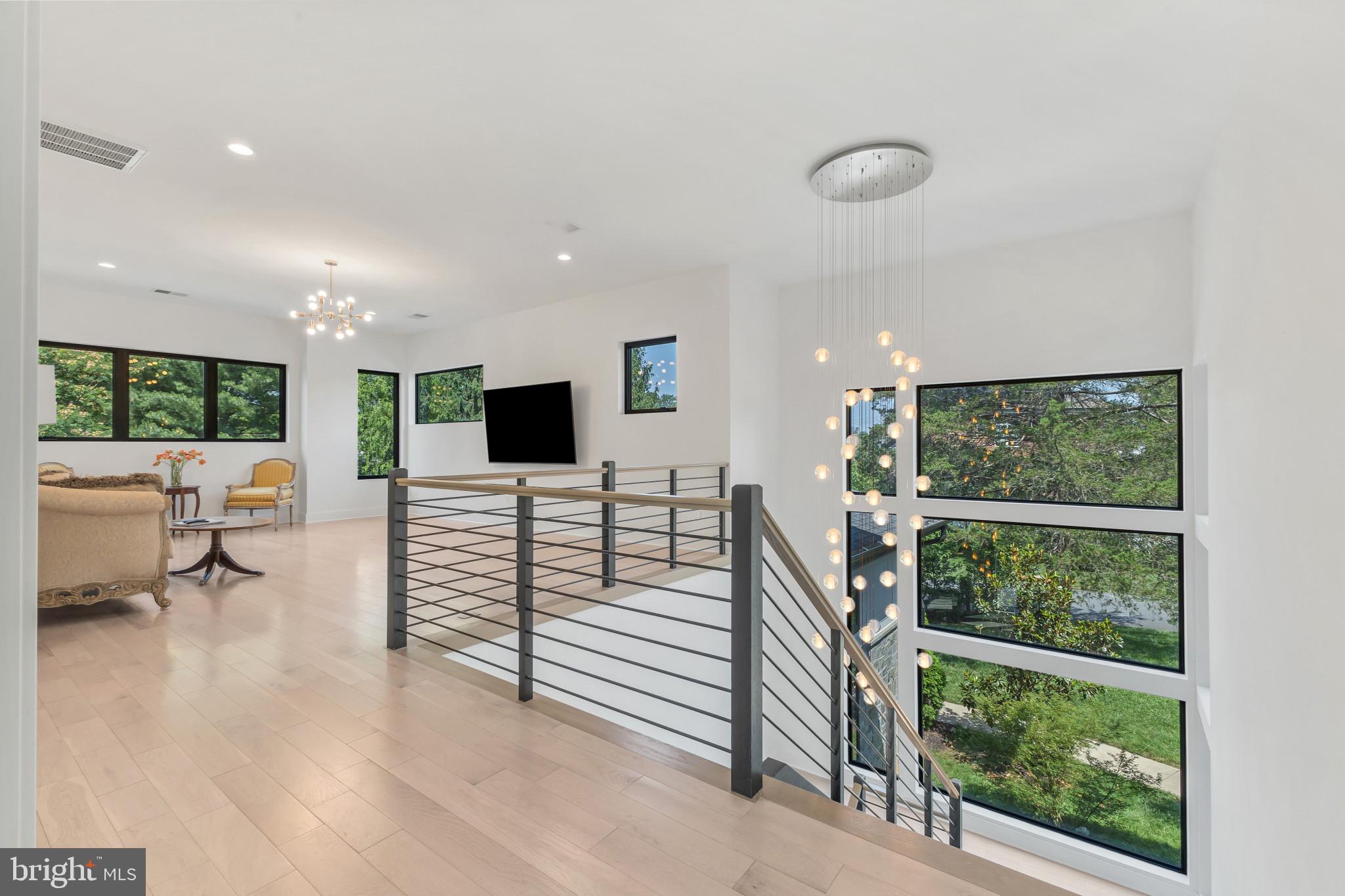 BROOKHAVEN - Residential