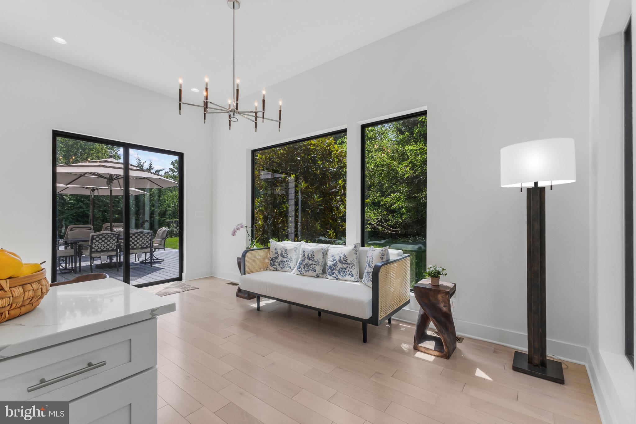 BROOKHAVEN - Residential