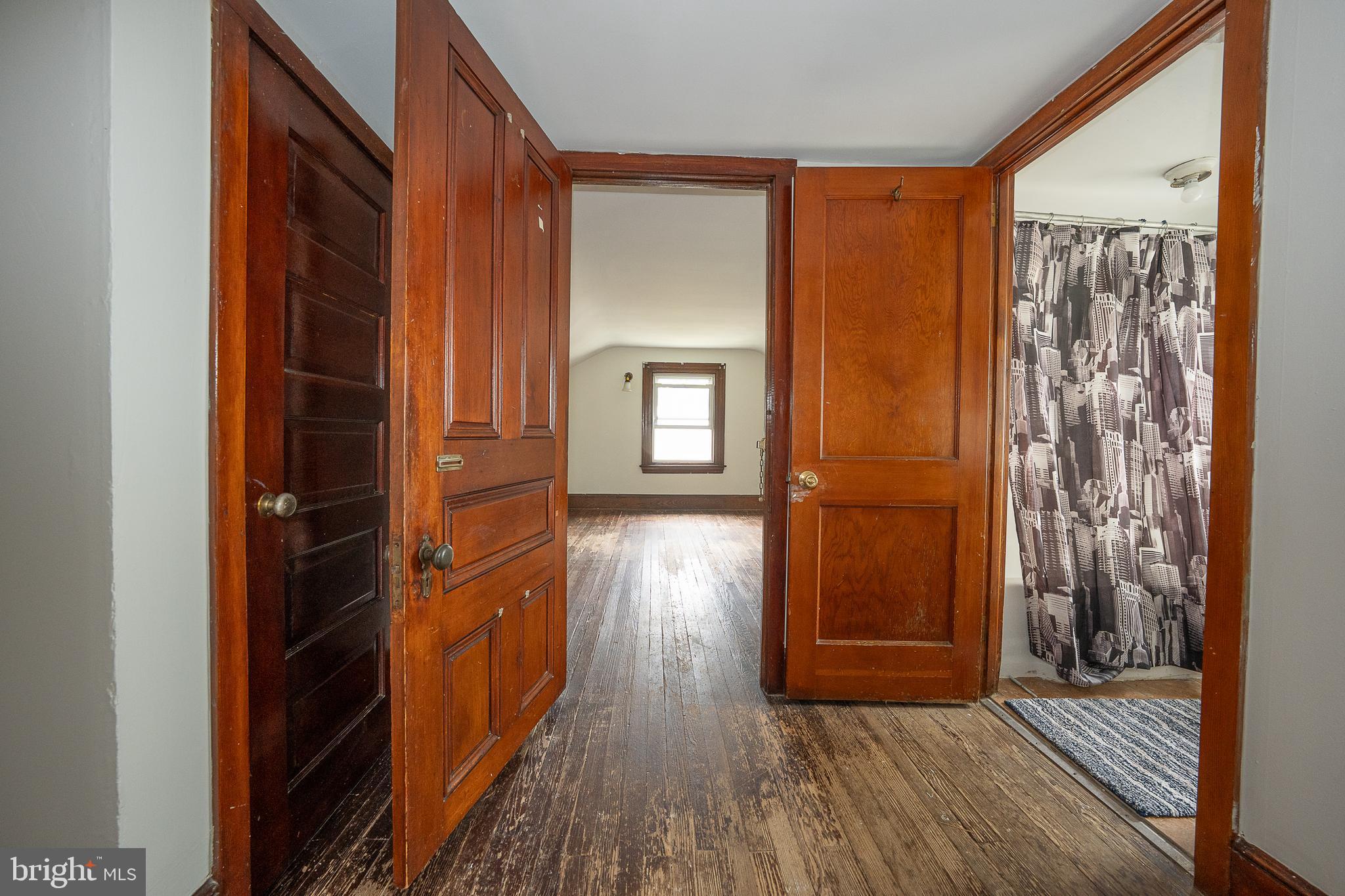 HAVERFORD CROSSING - Residential