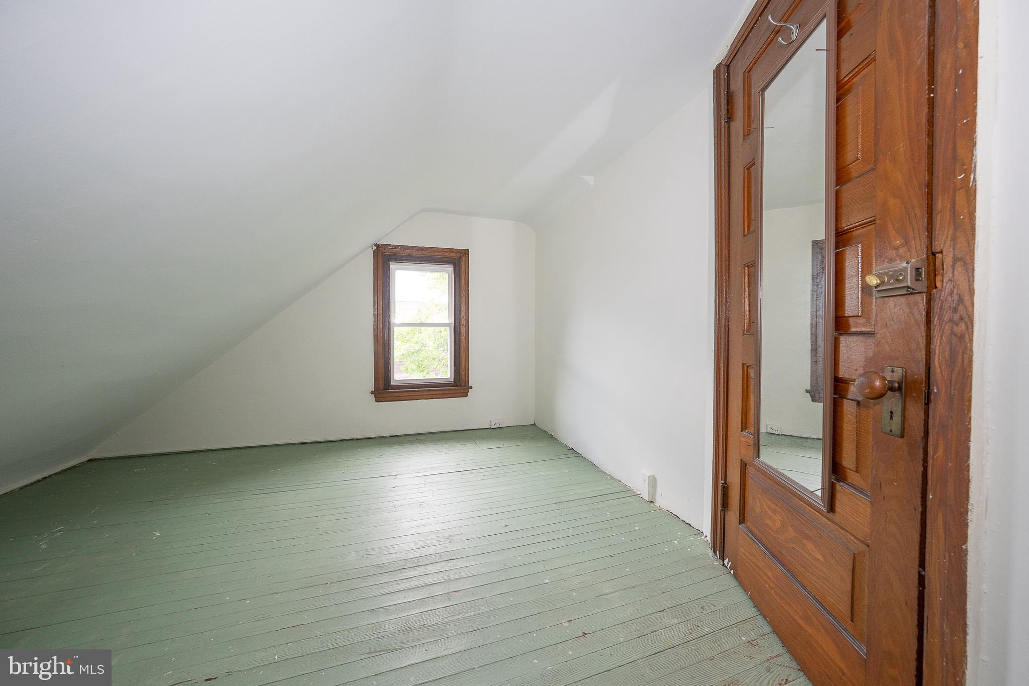 HAVERFORD CROSSING - Residential