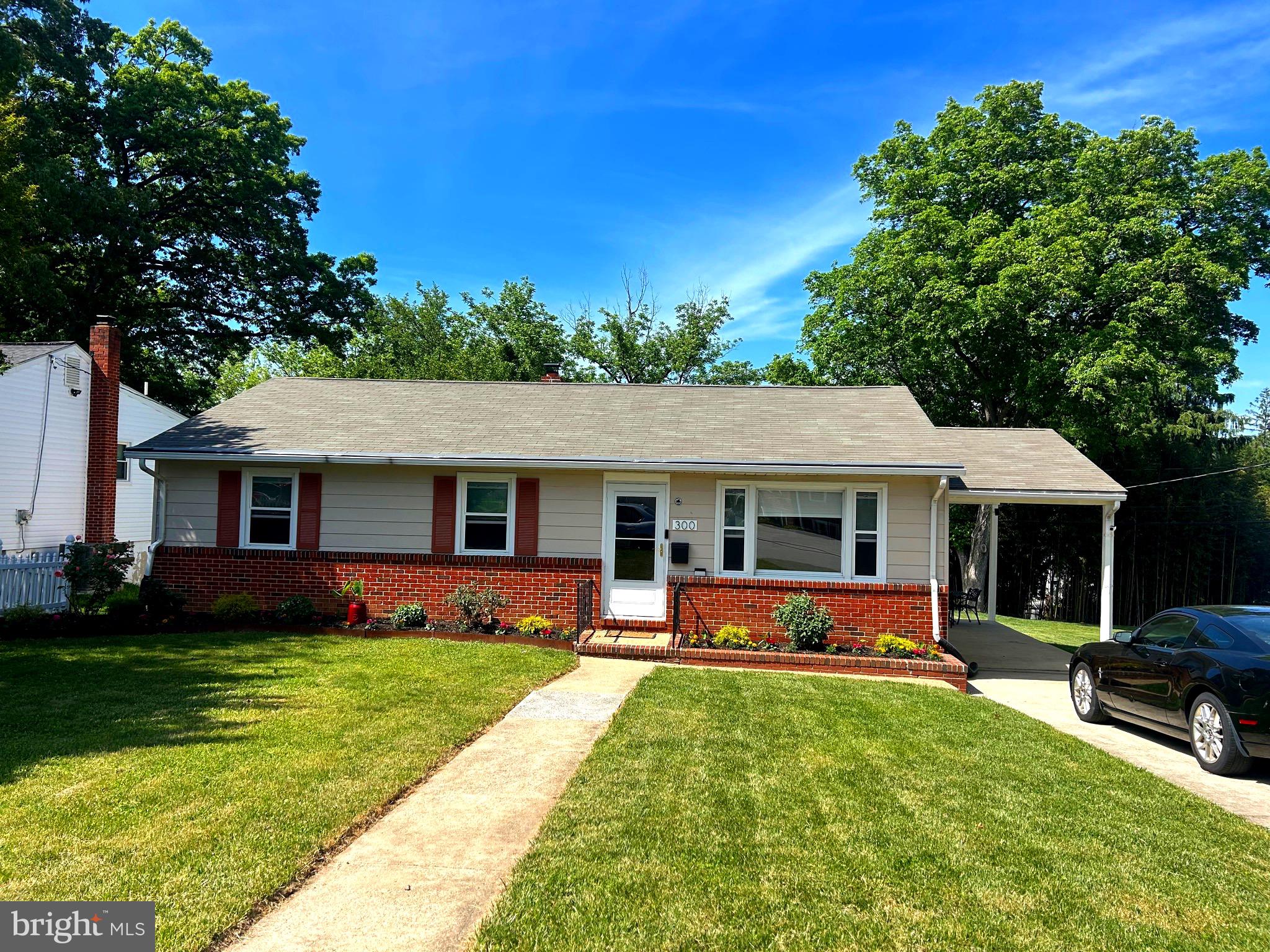 Linthicum Heights beauty !!Updated and on a beautiful lot !!   New Kitchen with SS appliances.  Freshly painted ! New flooring.  2 full baths .  Finished basement with large rec room and bath and laundry room.
Large oversized carport.  Large shed with electric.  A great opportunity !!