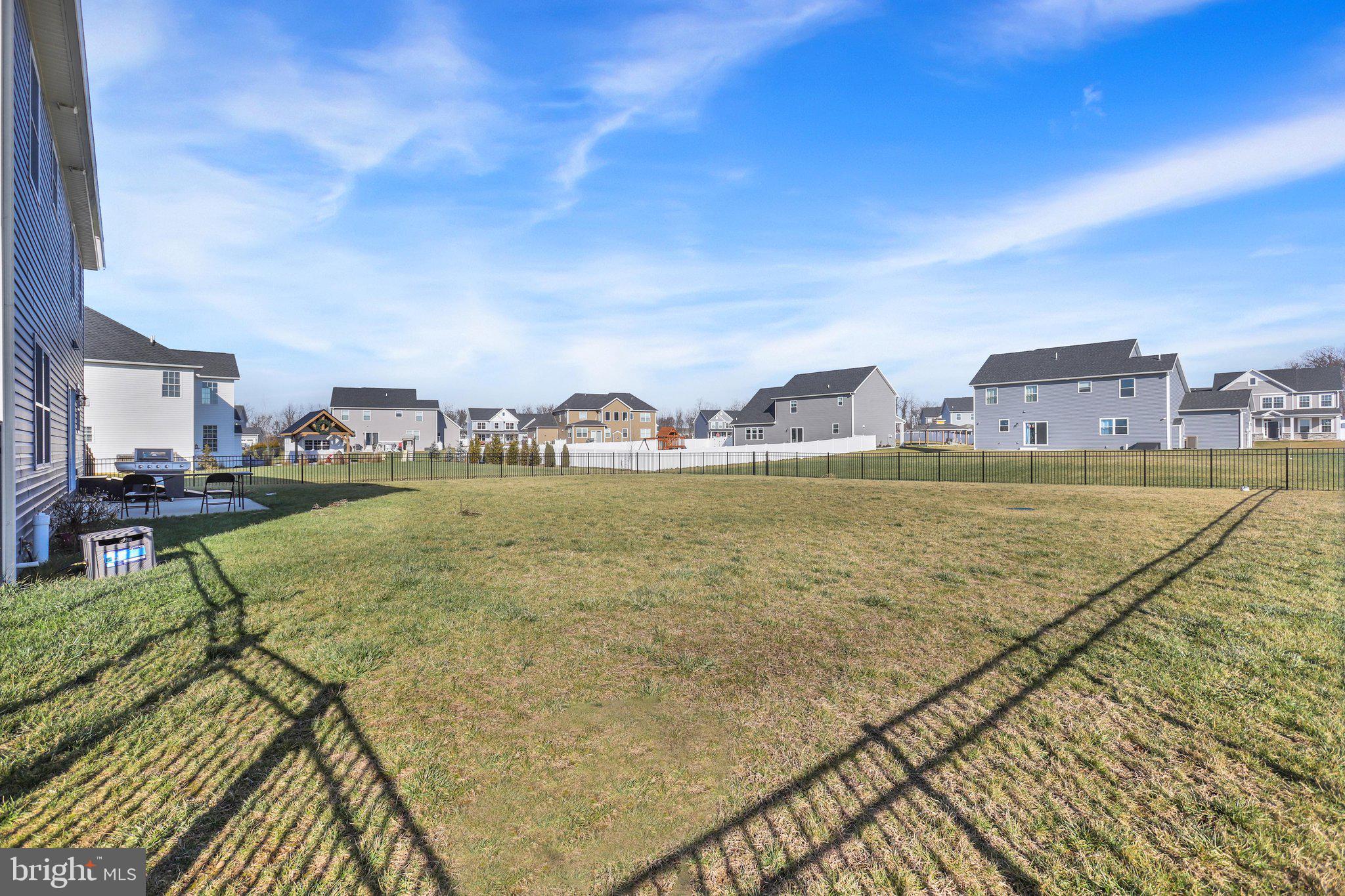 GRAND POINT CROSSING - Residential