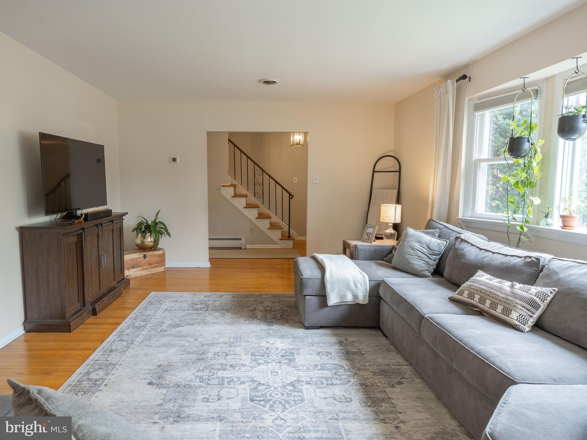 BELCOURT MANOR - Residential